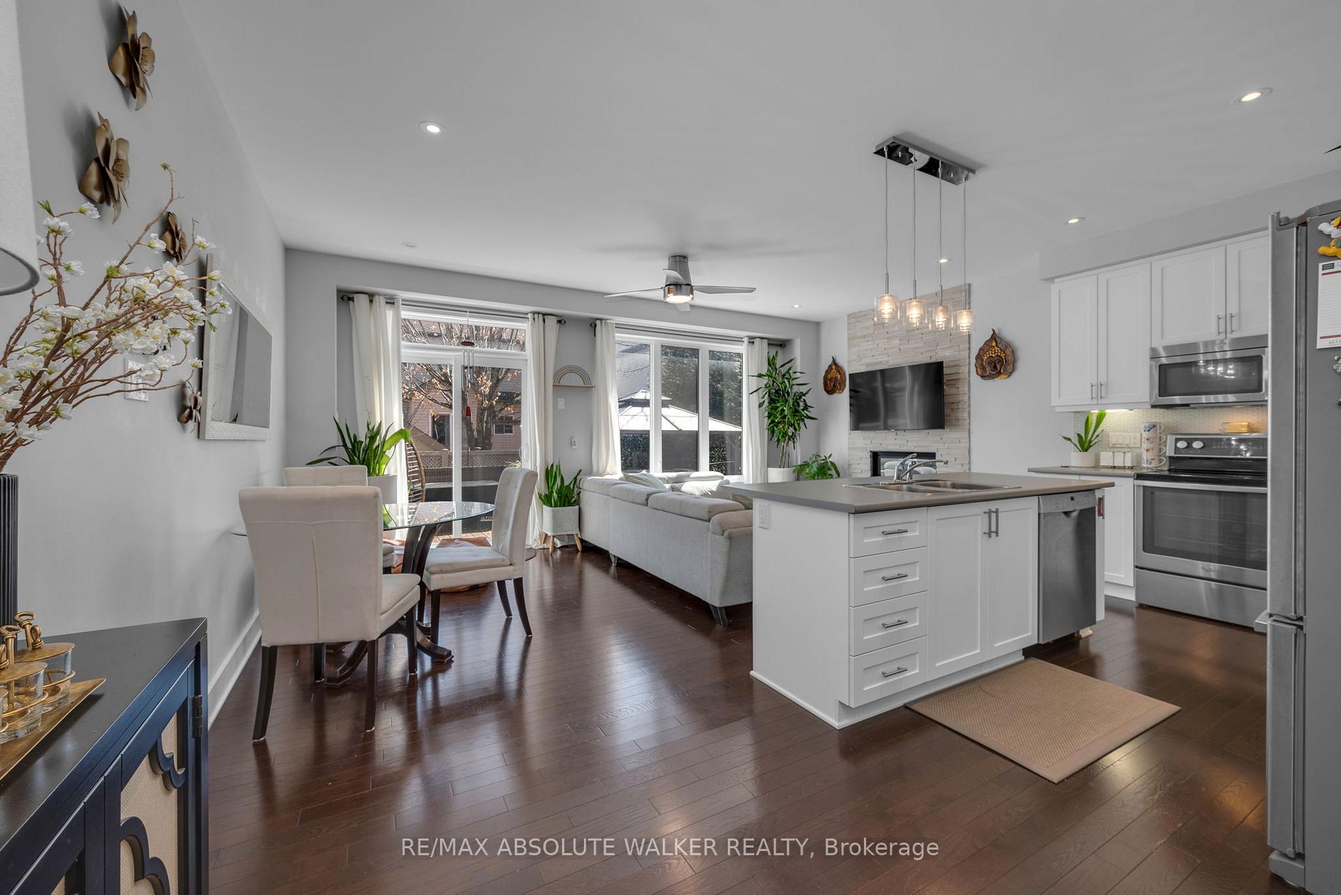 Photo 10 of 166 Highbury Park Drive, Ottawa, Barrhaven - Longfields — HOMEH