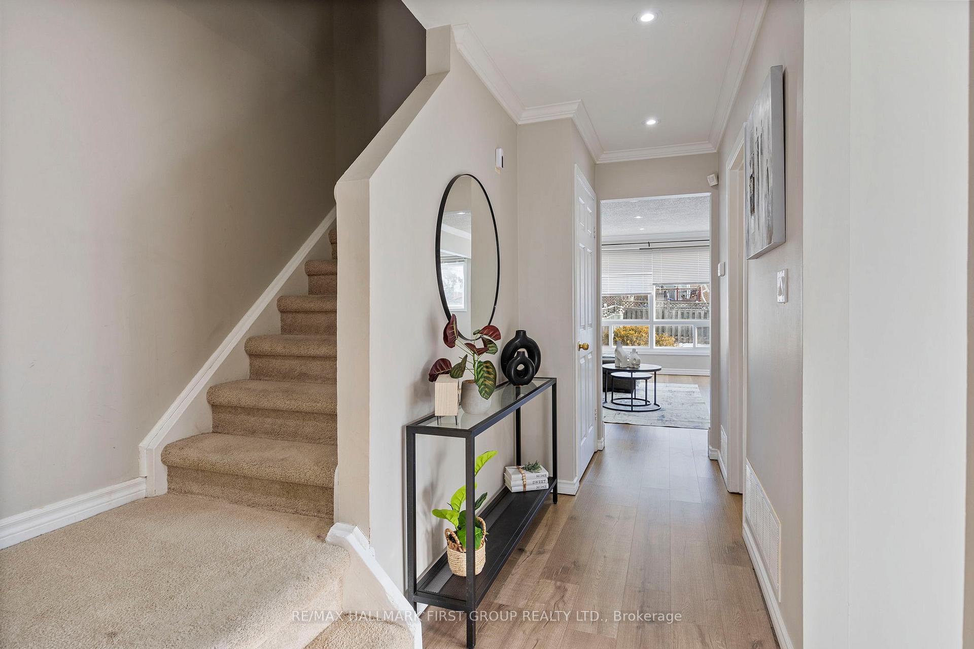 Photo 4 of 26 Waverley Road, Clarington, Bowmanville — HOMEH