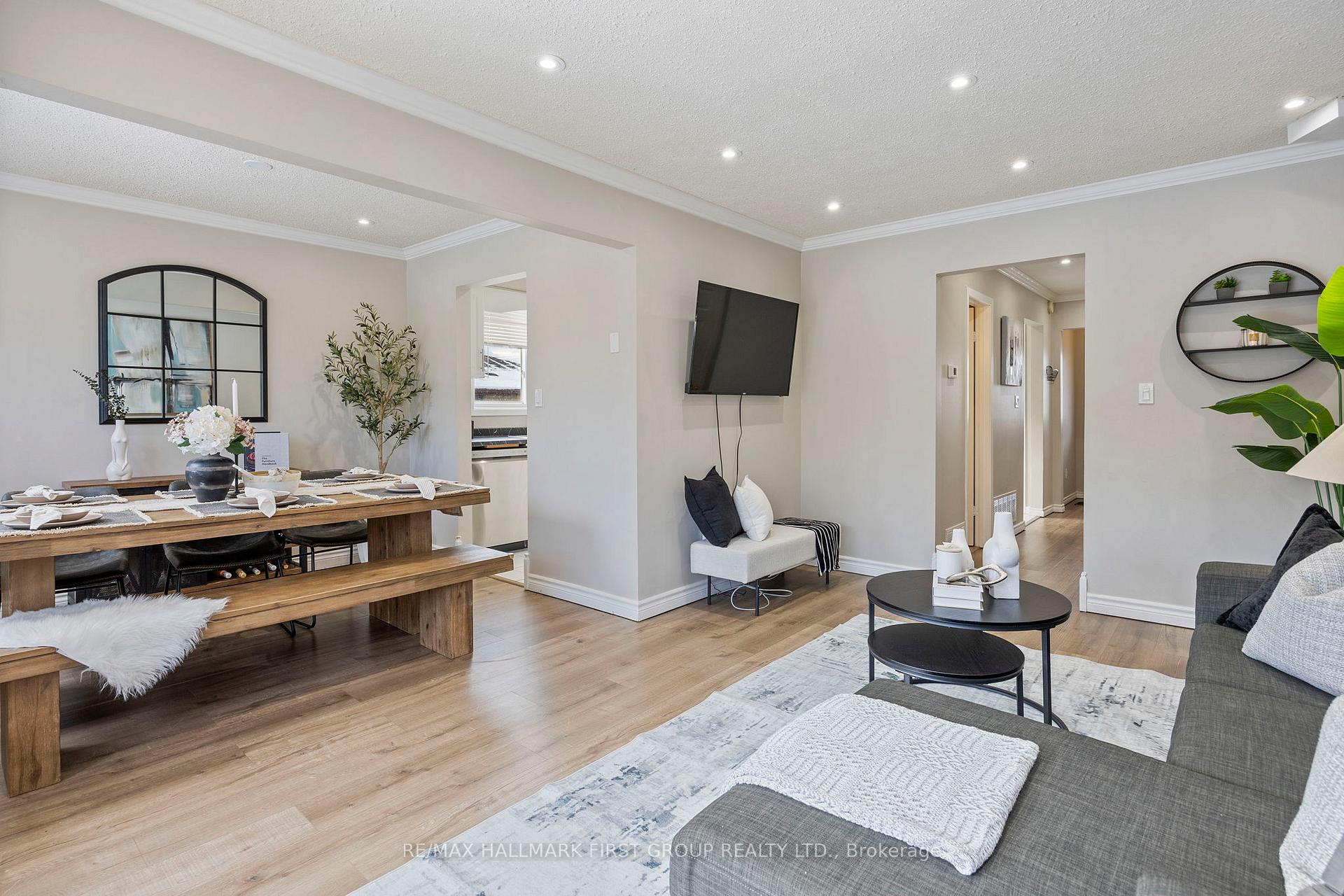 Photo 8 of 26 Waverley Road, Clarington, Bowmanville — HOMEH