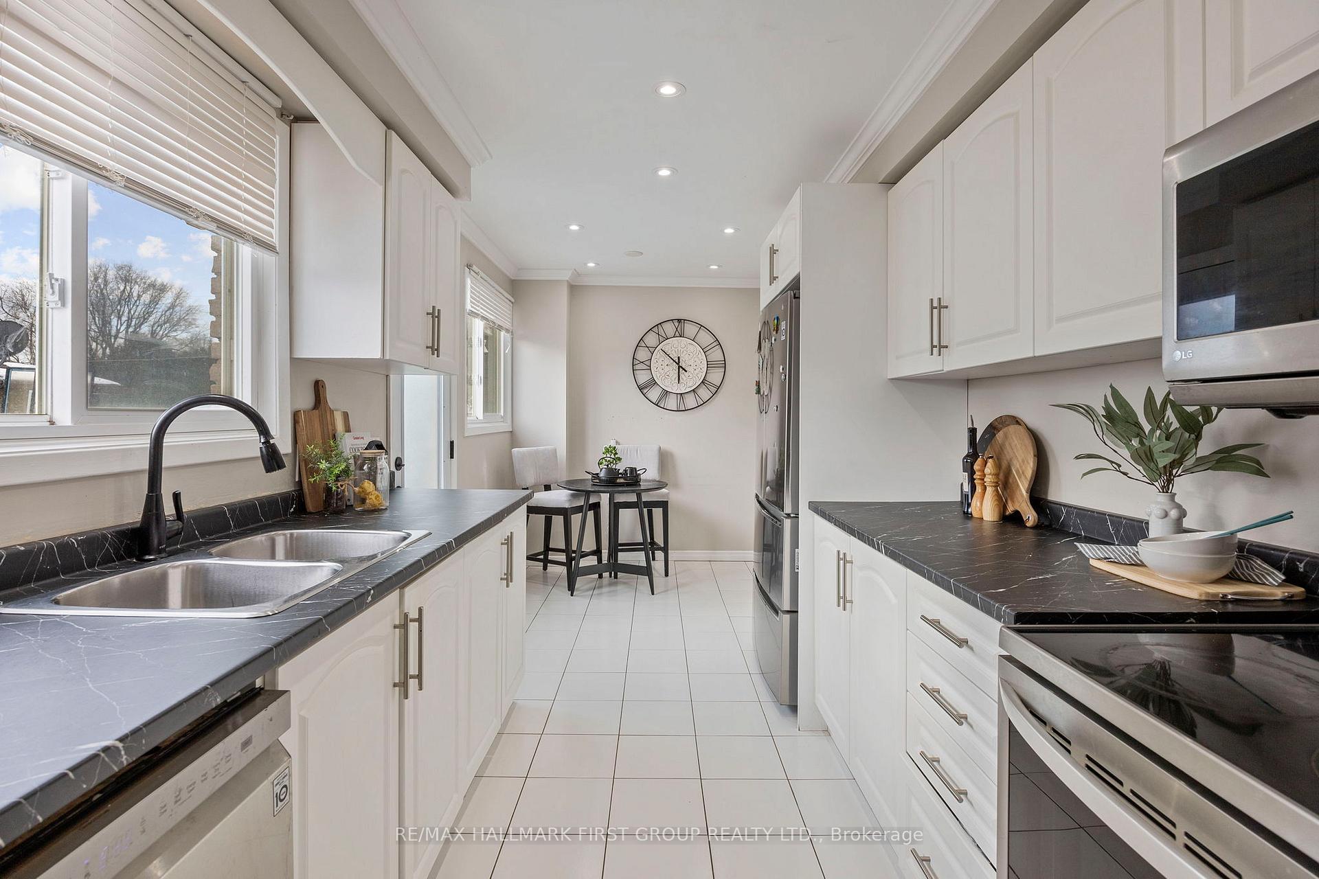 Photo 13 of 26 Waverley Road, Clarington, Bowmanville — HOMEH