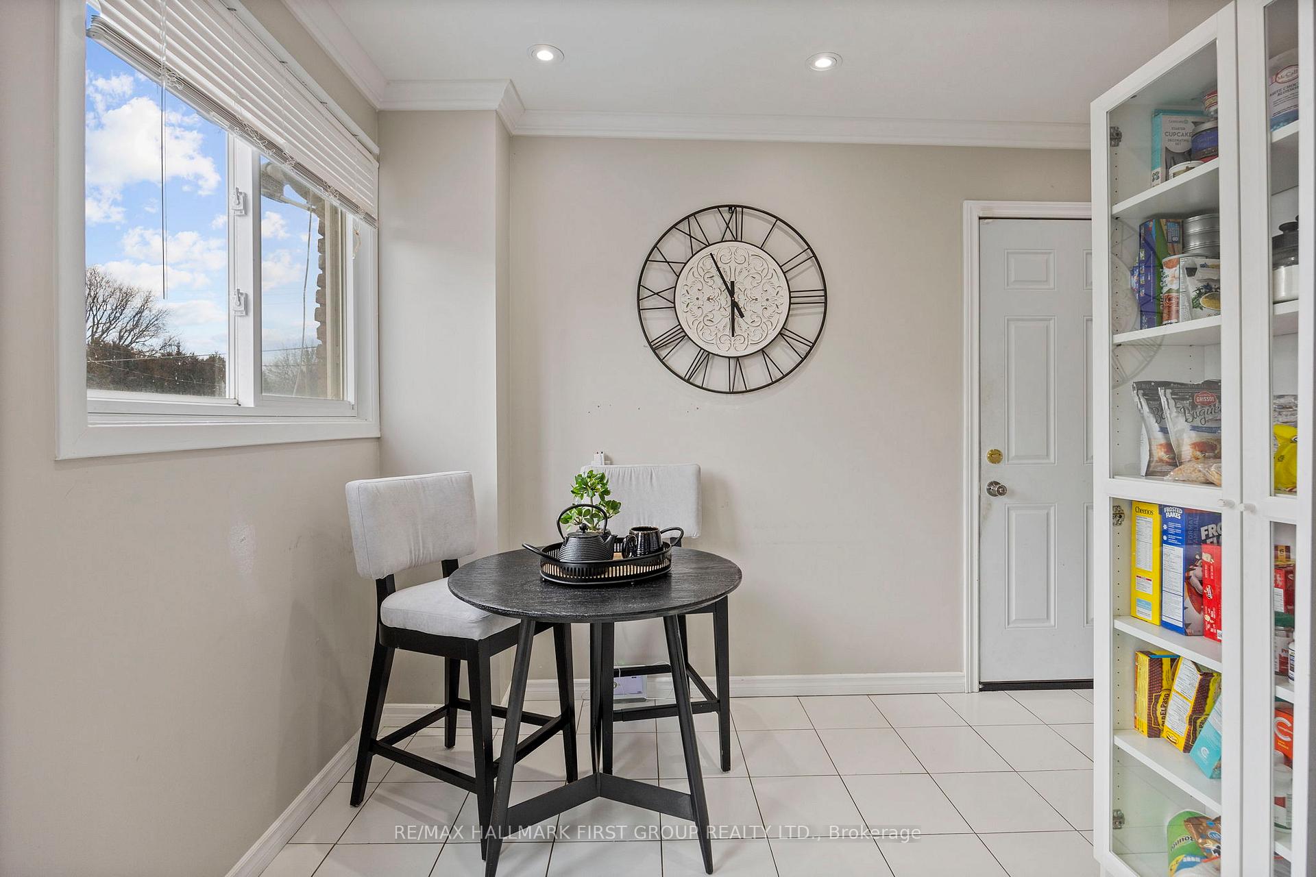Photo 14 of 26 Waverley Road, Clarington, Bowmanville — HOMEH