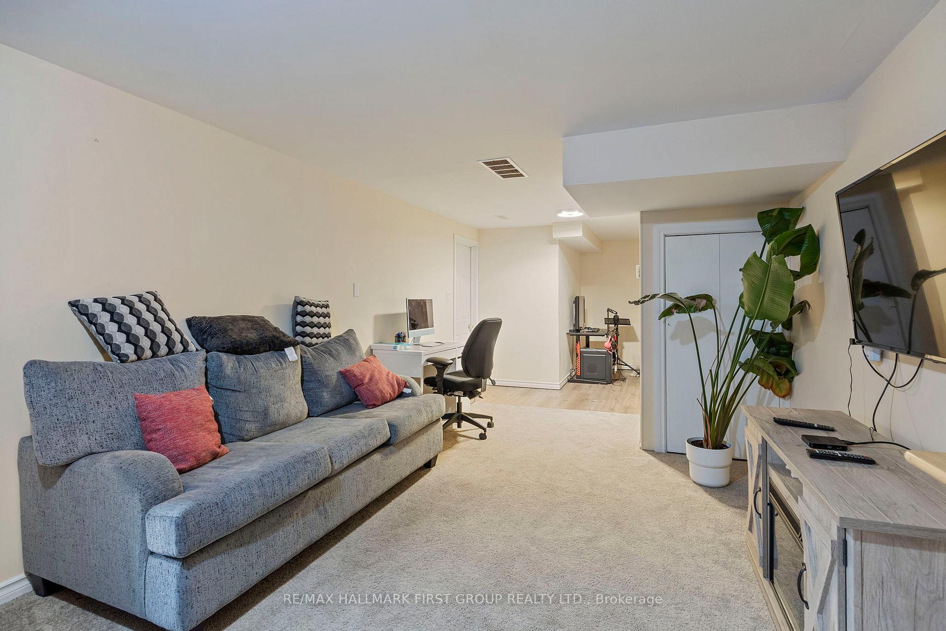 Photo 26 of 26 Waverley Road, Clarington, Bowmanville — HOMEH