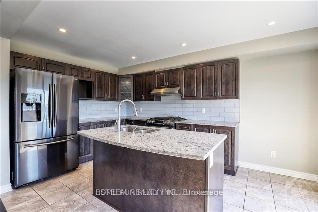 Photo 12 of 66 Knockaderry Crescent, Ottawa, Barrhaven - Half Moon Bay — HOMEH