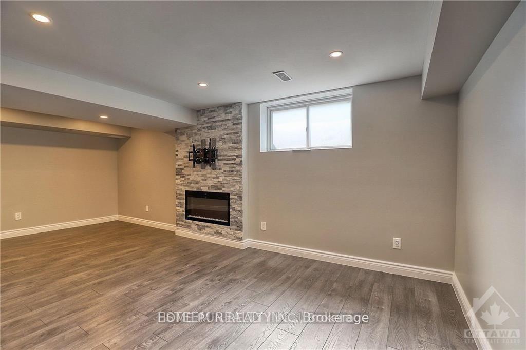 Photo 30 of 66 Knockaderry Crescent, Ottawa, Barrhaven - Half Moon Bay — HOMEH