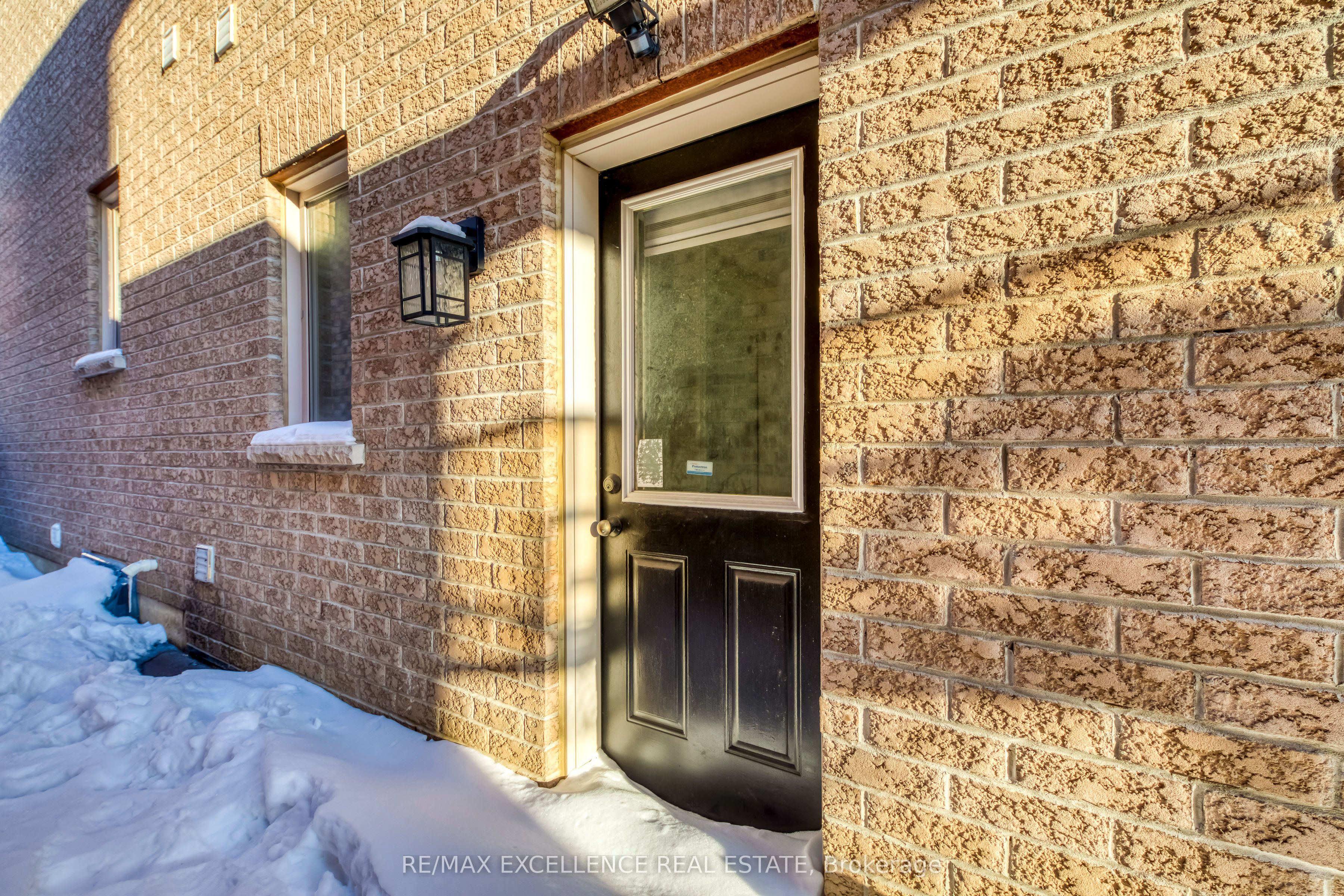 Photo 98 of 9 Natronia Trail, Brampton, Bram East — HOMEH