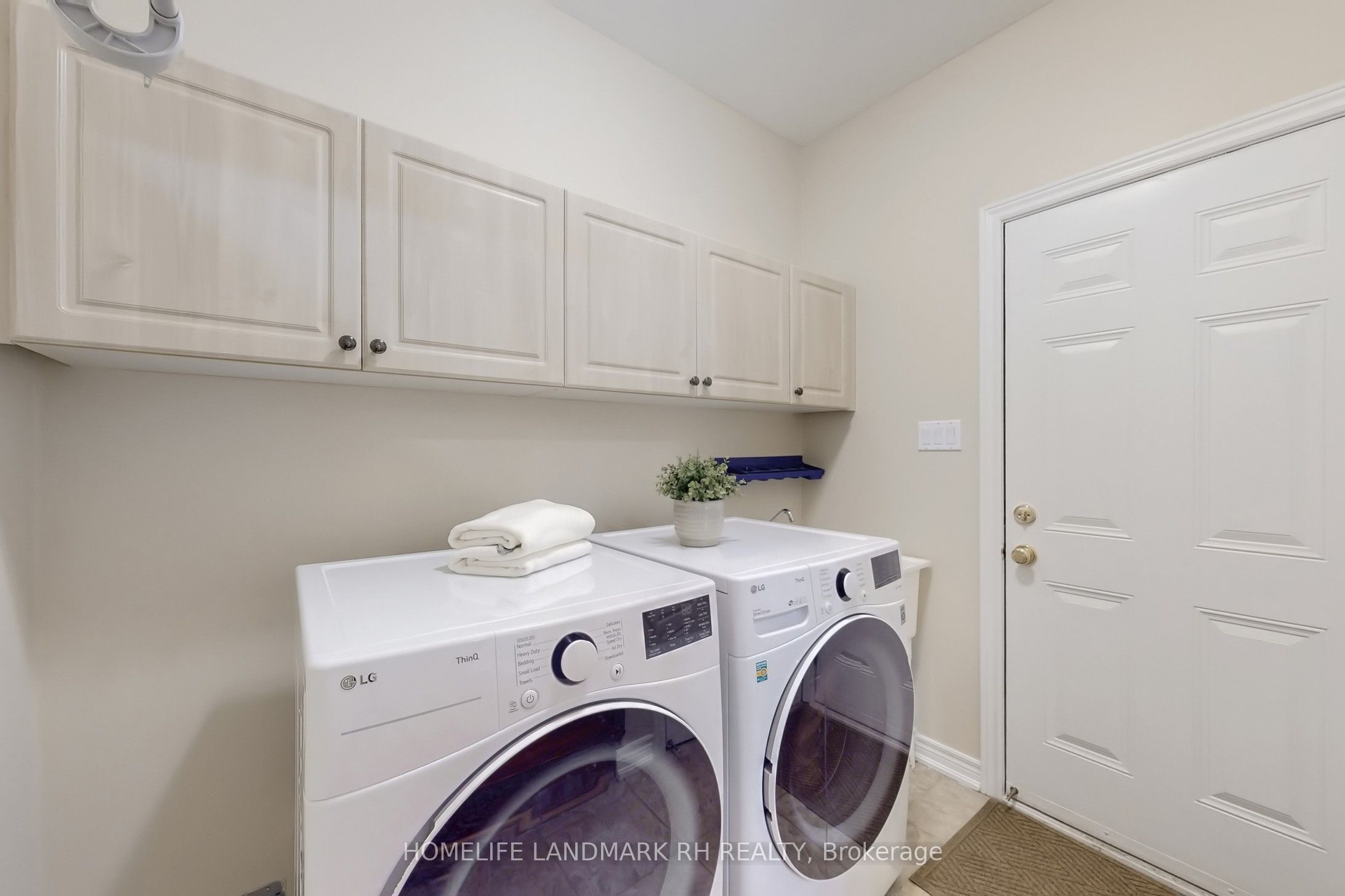 Photo 67 of 26 Jacobi Court, Vaughan, Patterson — HOMEH