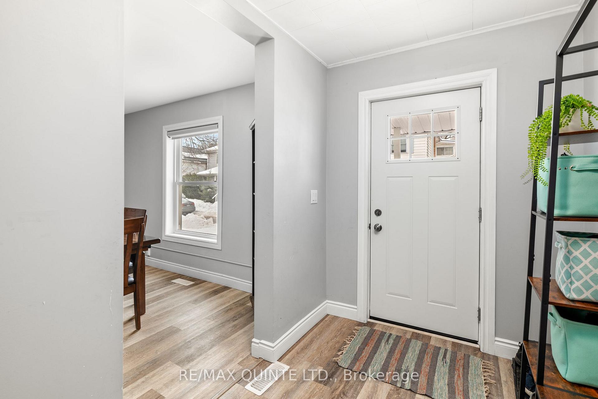 Photo 3 of 91 Chatham Street, Belleville, Belleville Ward — HOMEH