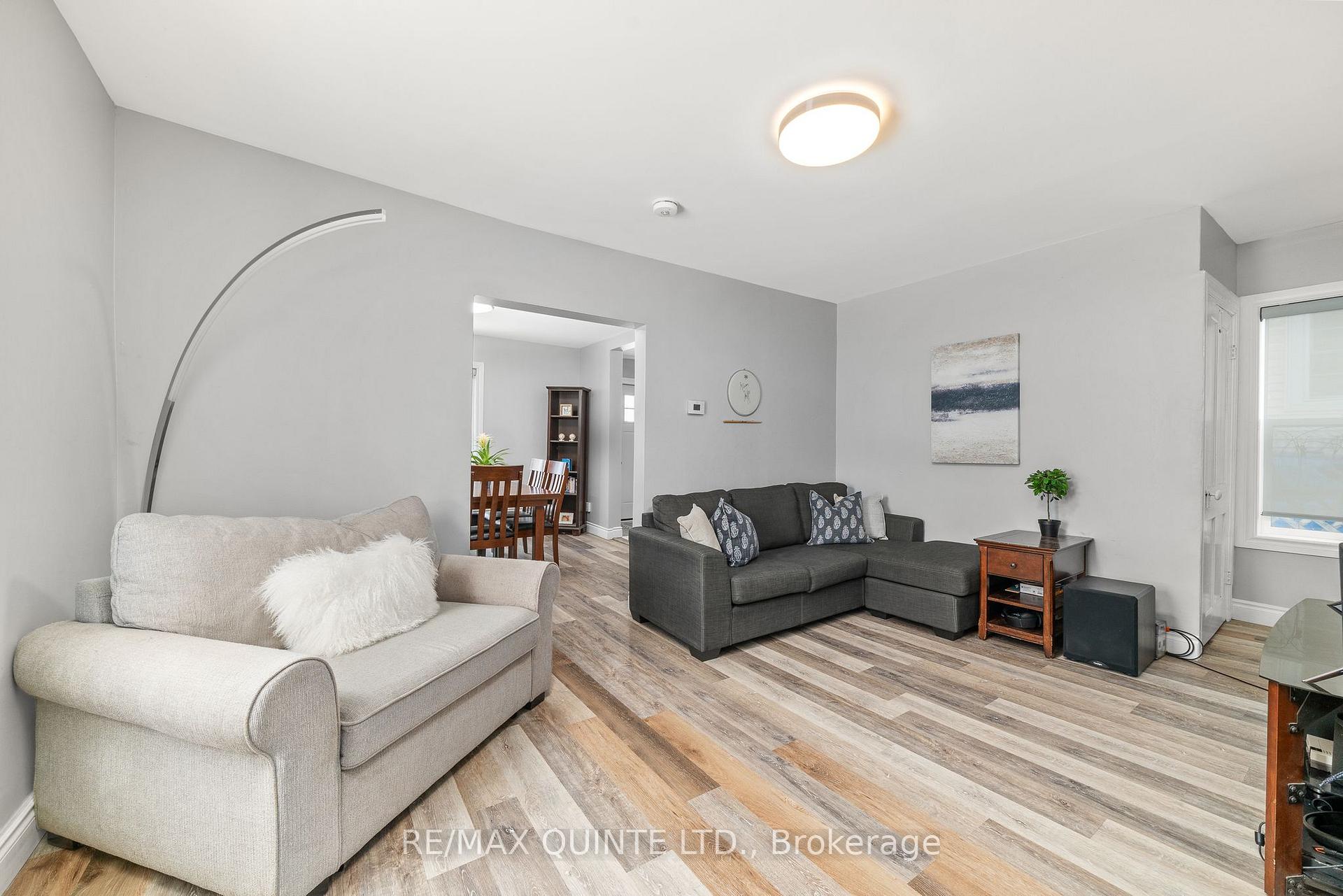 Photo 5 of 91 Chatham Street, Belleville, Belleville Ward — HOMEH