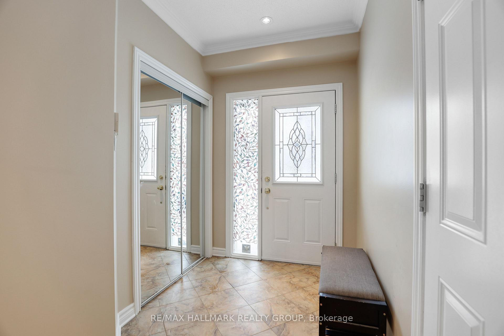 Photo 3 of 58 Selhurst Avenue, Ottawa, Barrhaven East — HOMEH