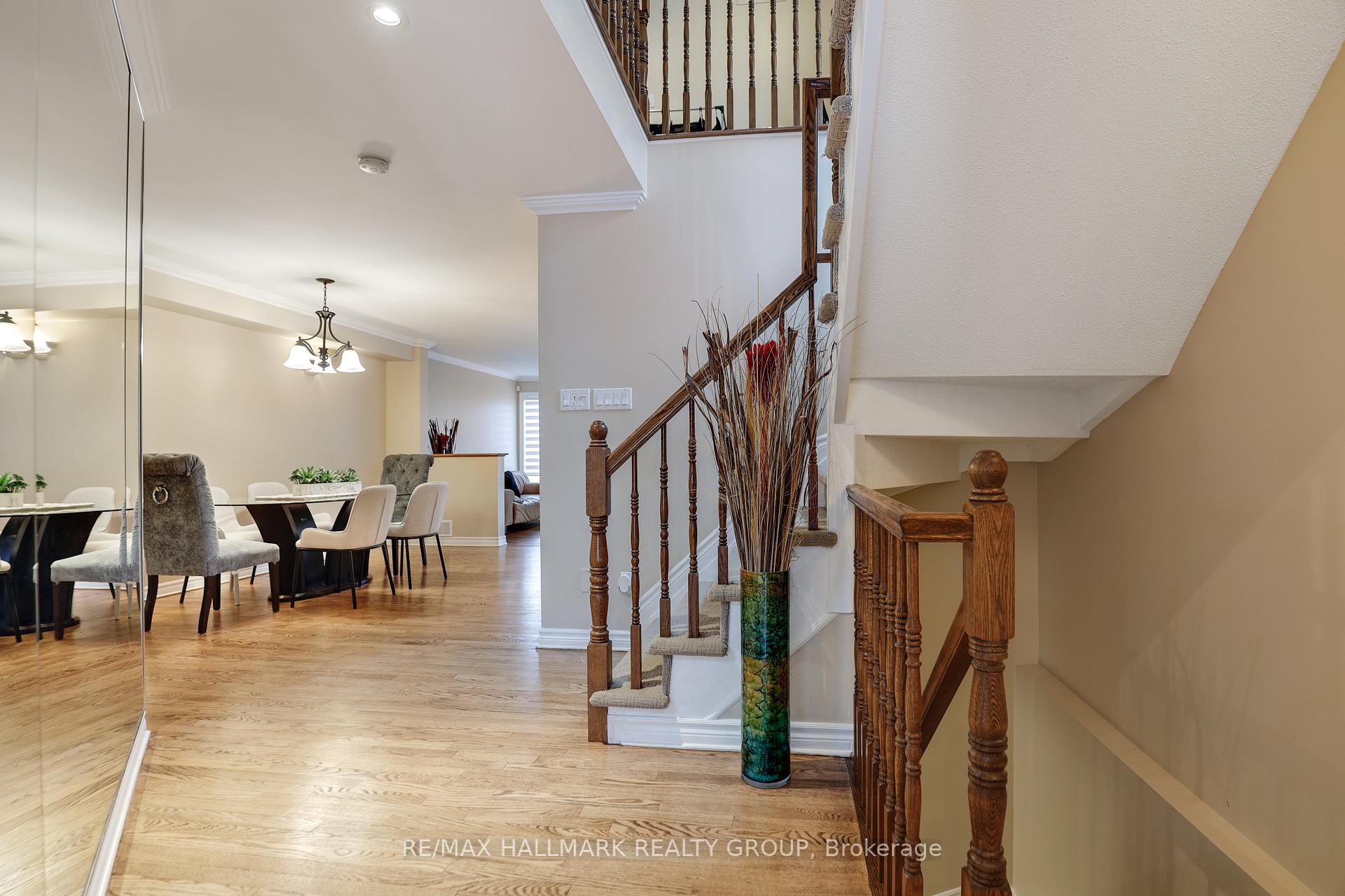 Photo 5 of 58 Selhurst Avenue, Ottawa, Barrhaven East — HOMEH