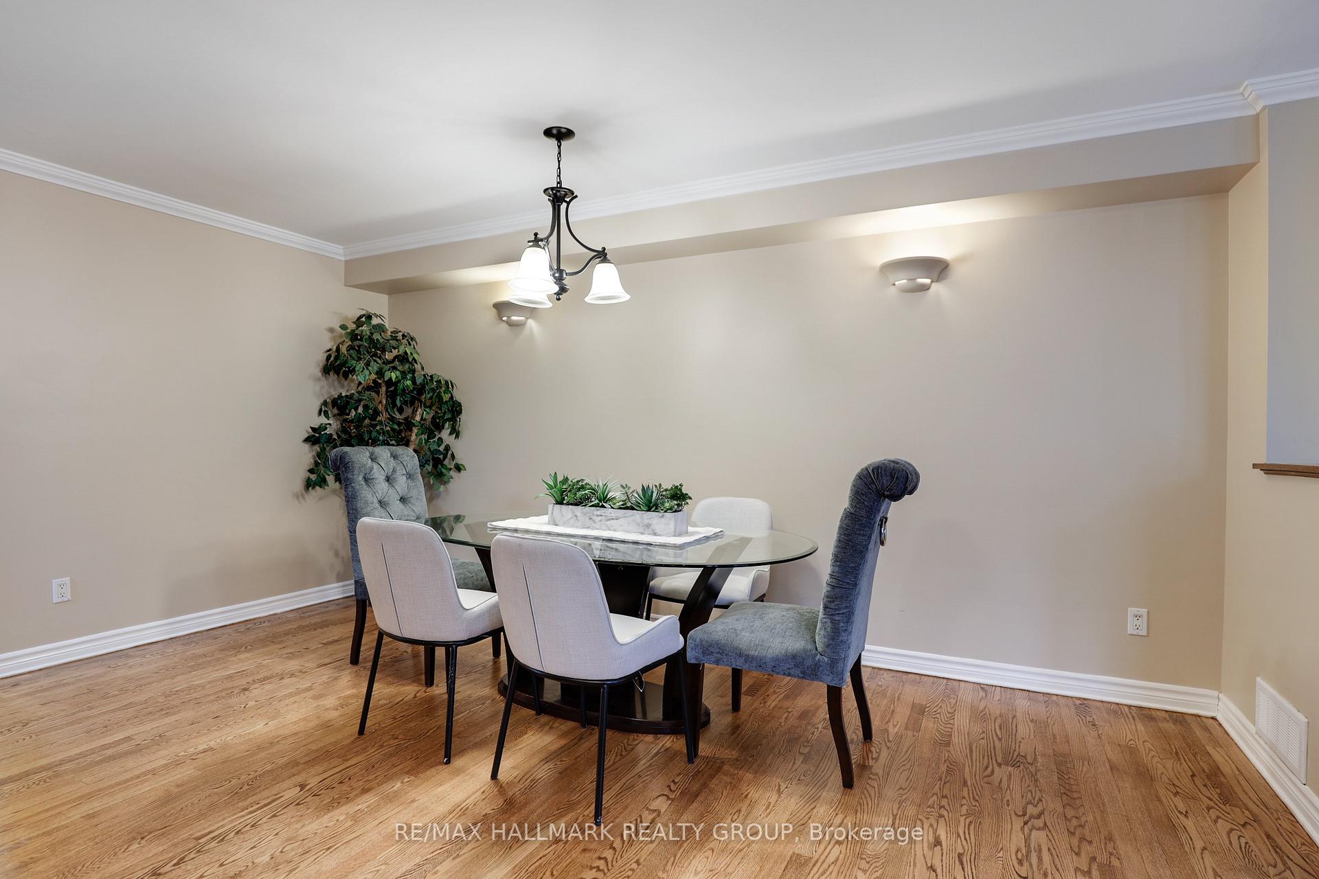 Photo 8 of 58 Selhurst Avenue, Ottawa, Barrhaven East — HOMEH