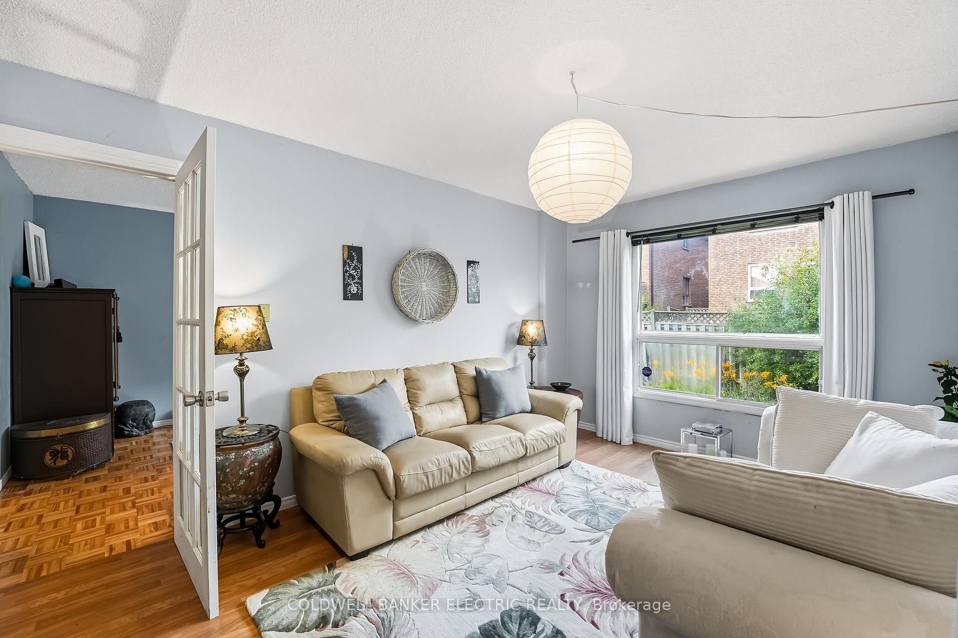 Photo 16 of 50 Leach Drive, Ajax, South East — HOMEH