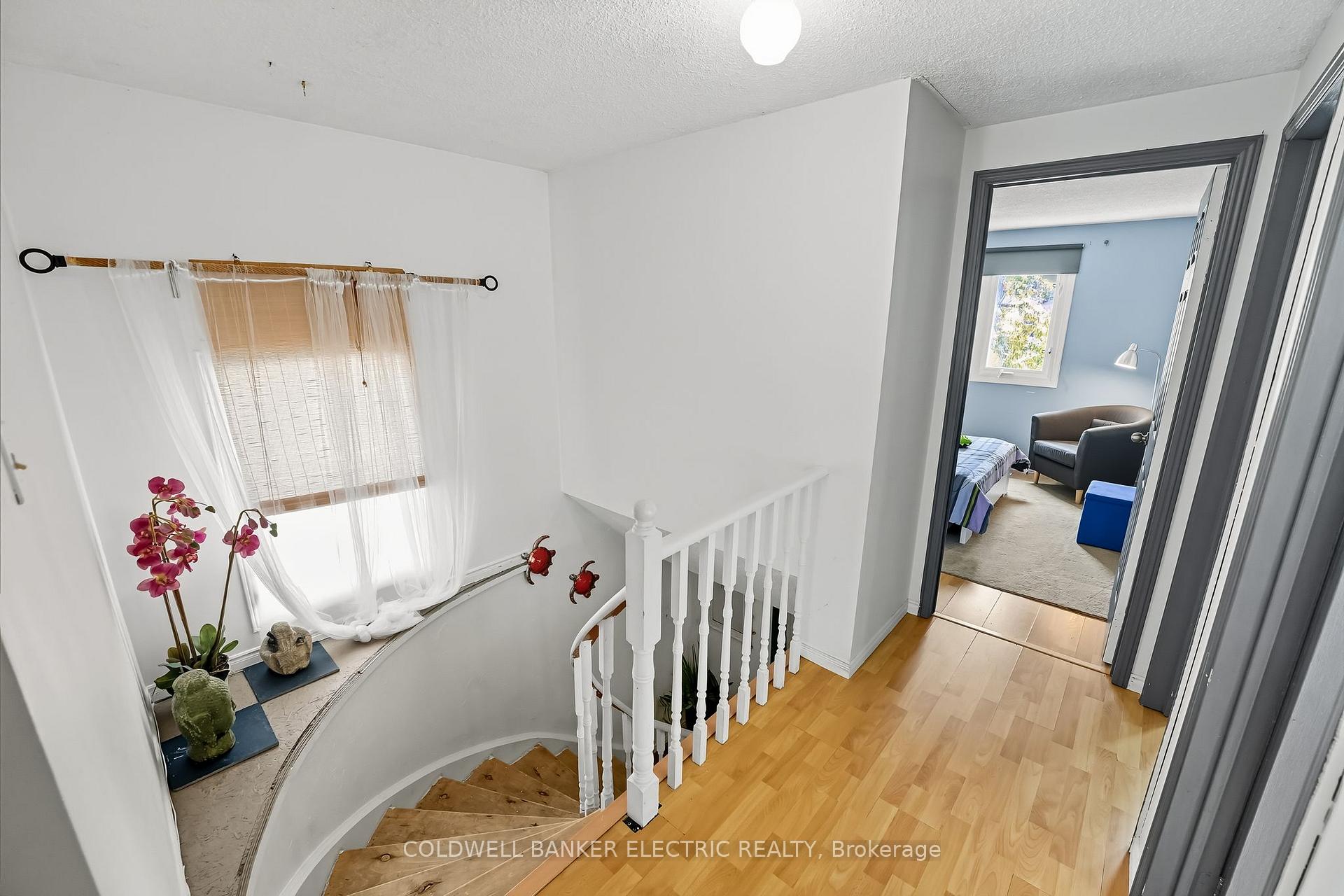 Photo 24 of 50 Leach Drive, Ajax, South East — HOMEH