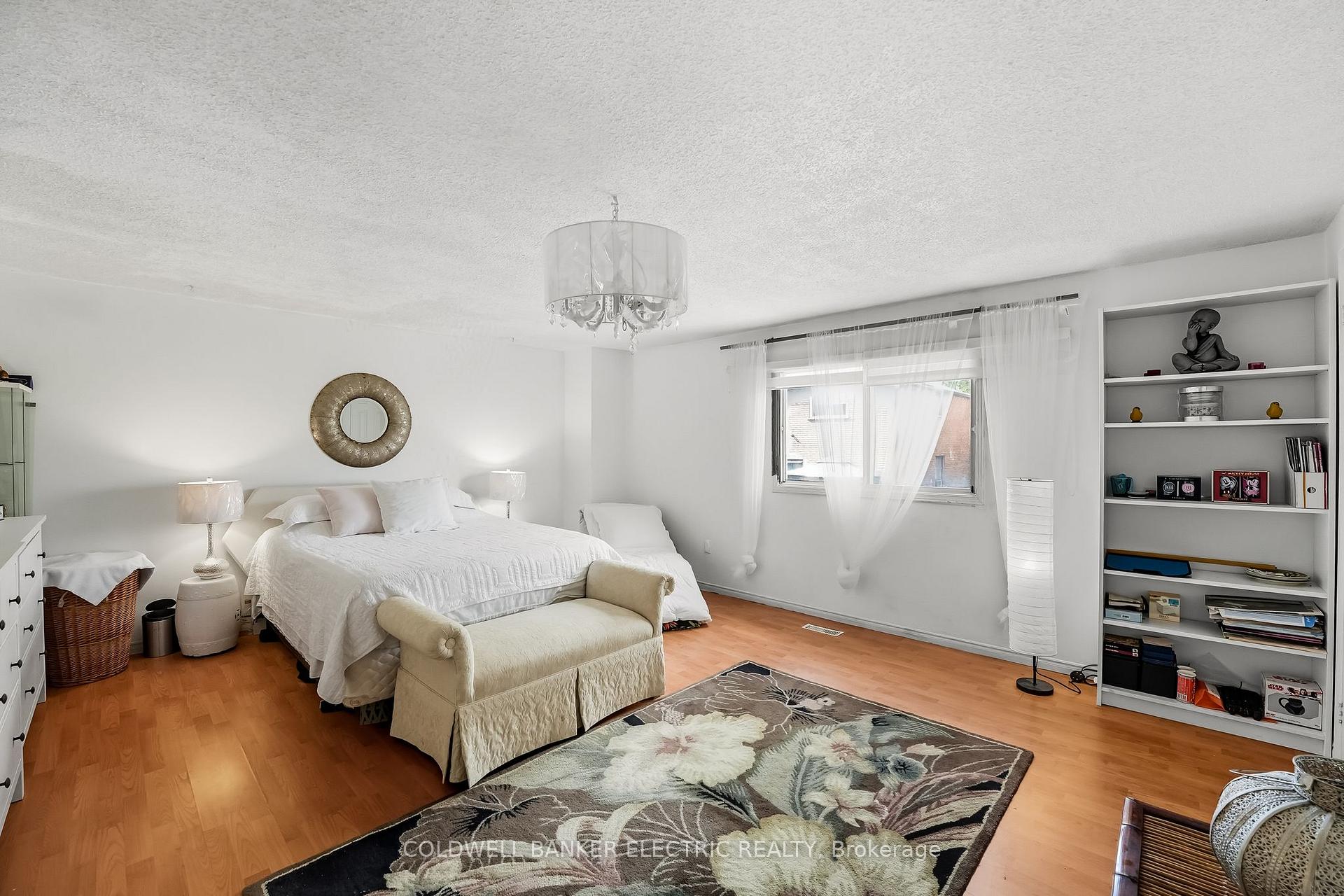 Photo 29 of 50 Leach Drive, Ajax, South East — HOMEH