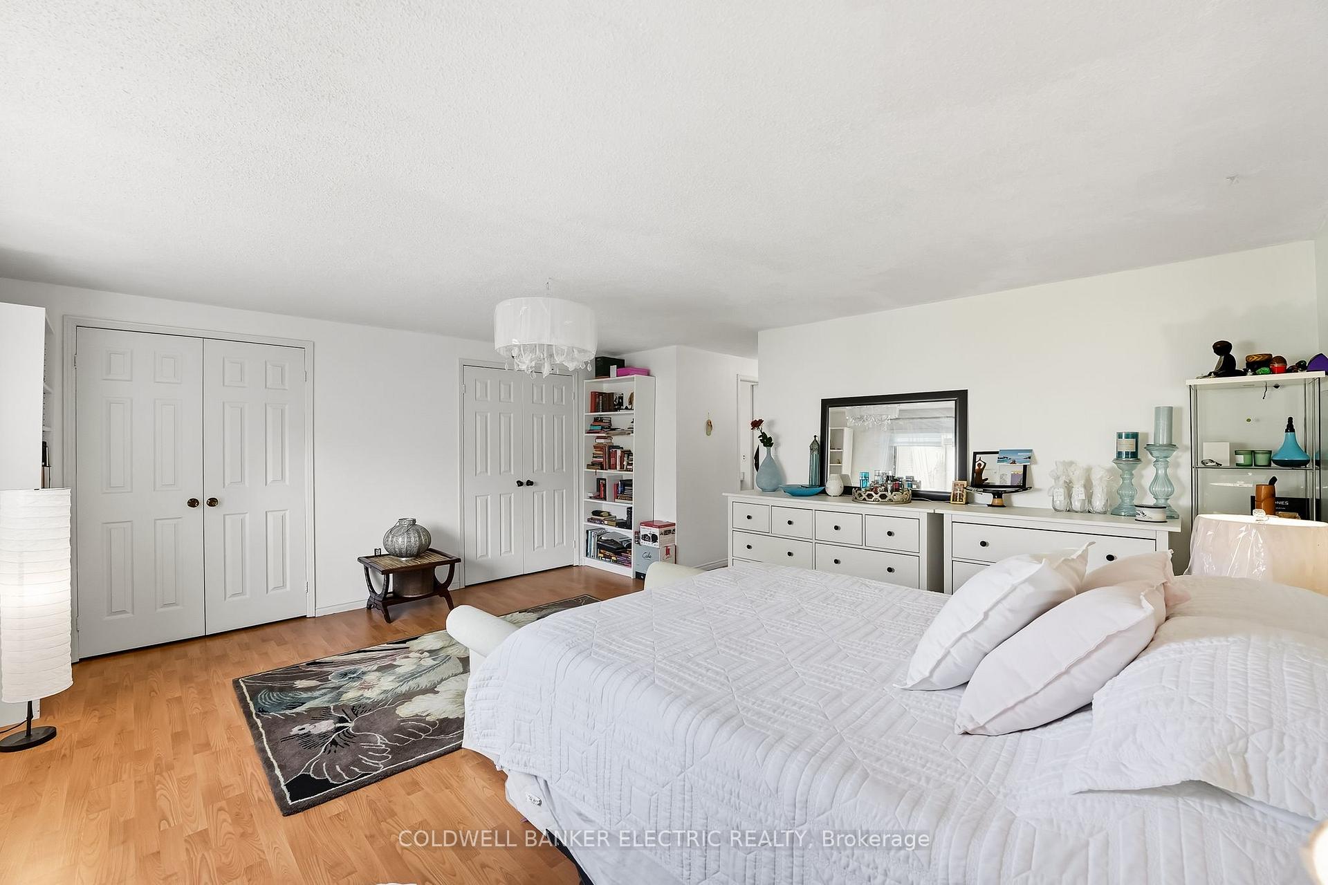 Photo 30 of 50 Leach Drive, Ajax, South East — HOMEH