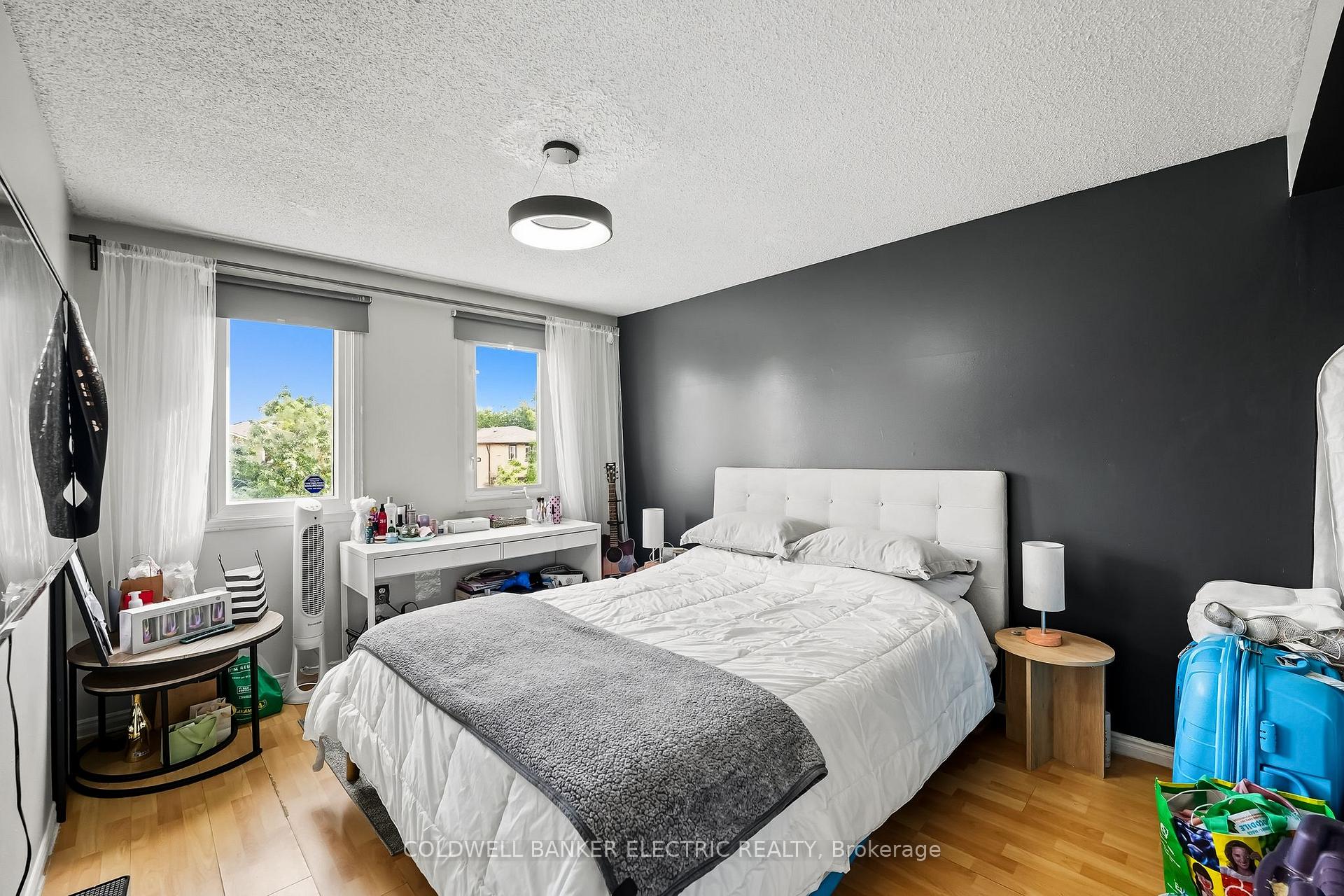 Photo 34 of 50 Leach Drive, Ajax, South East — HOMEH