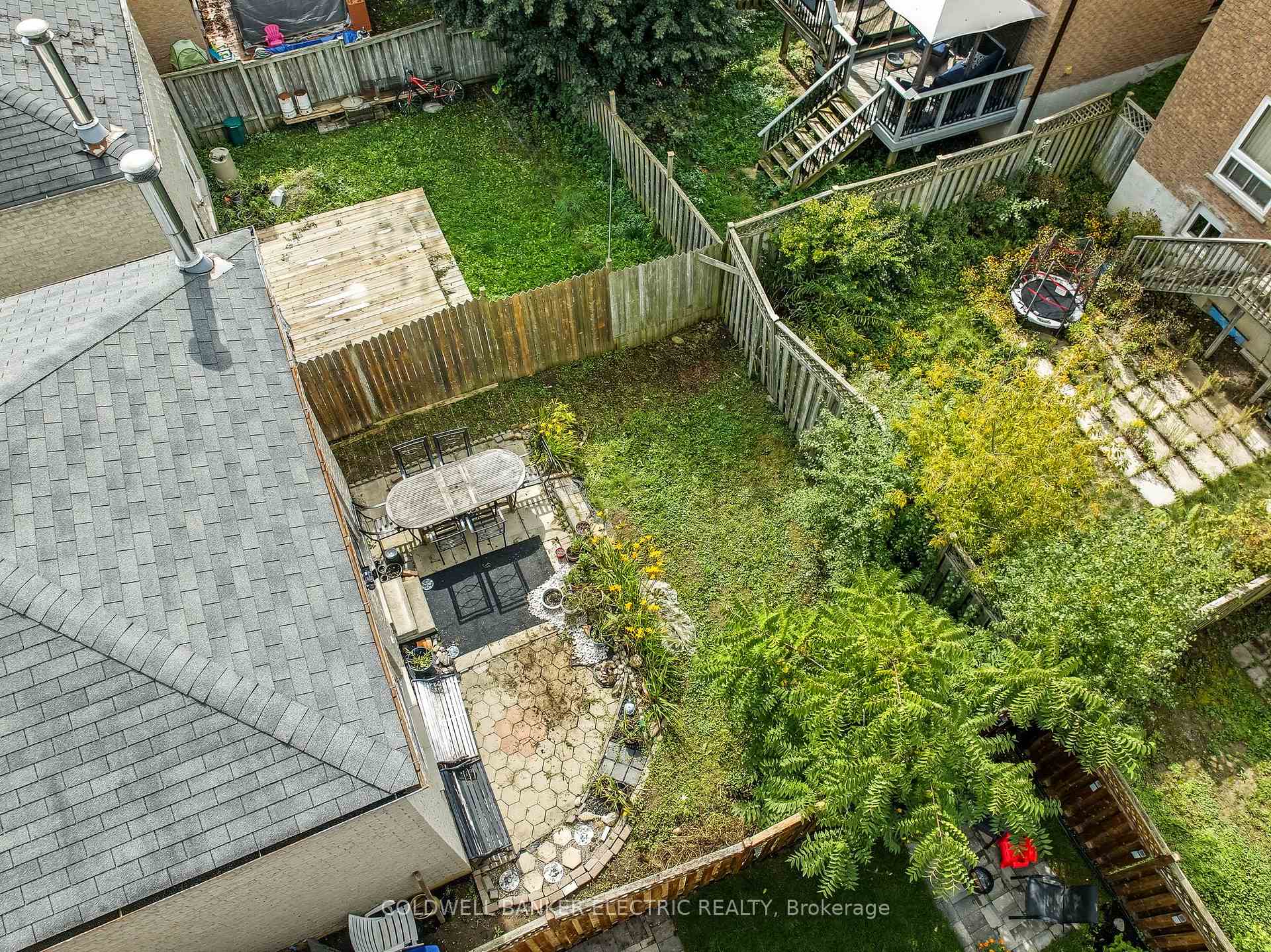 Photo 45 of 50 Leach Drive, Ajax, South East — HOMEH