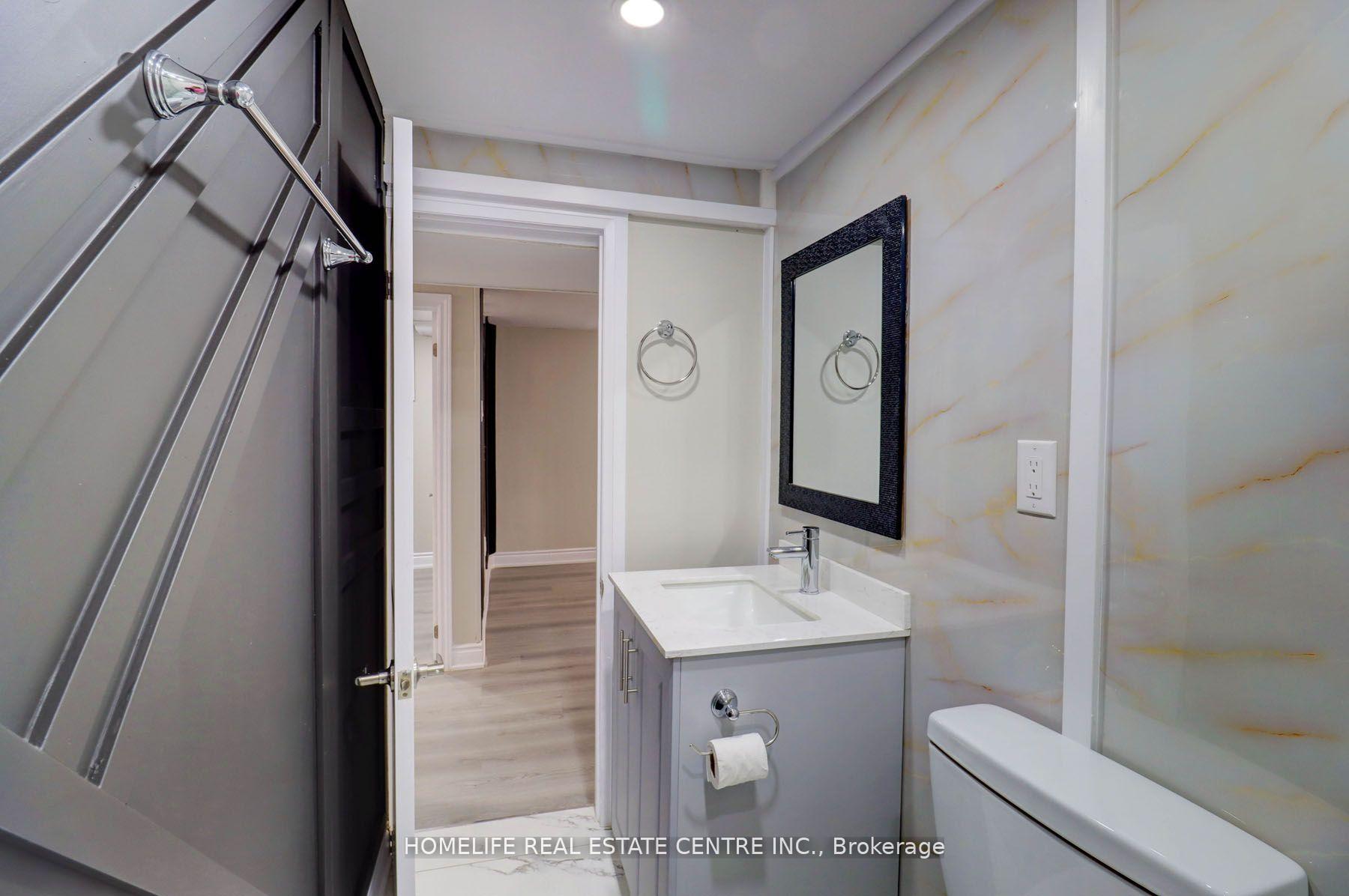 Photo 33 of 240 Bayfield Street, Barrie, Queen's Park — HOMEH