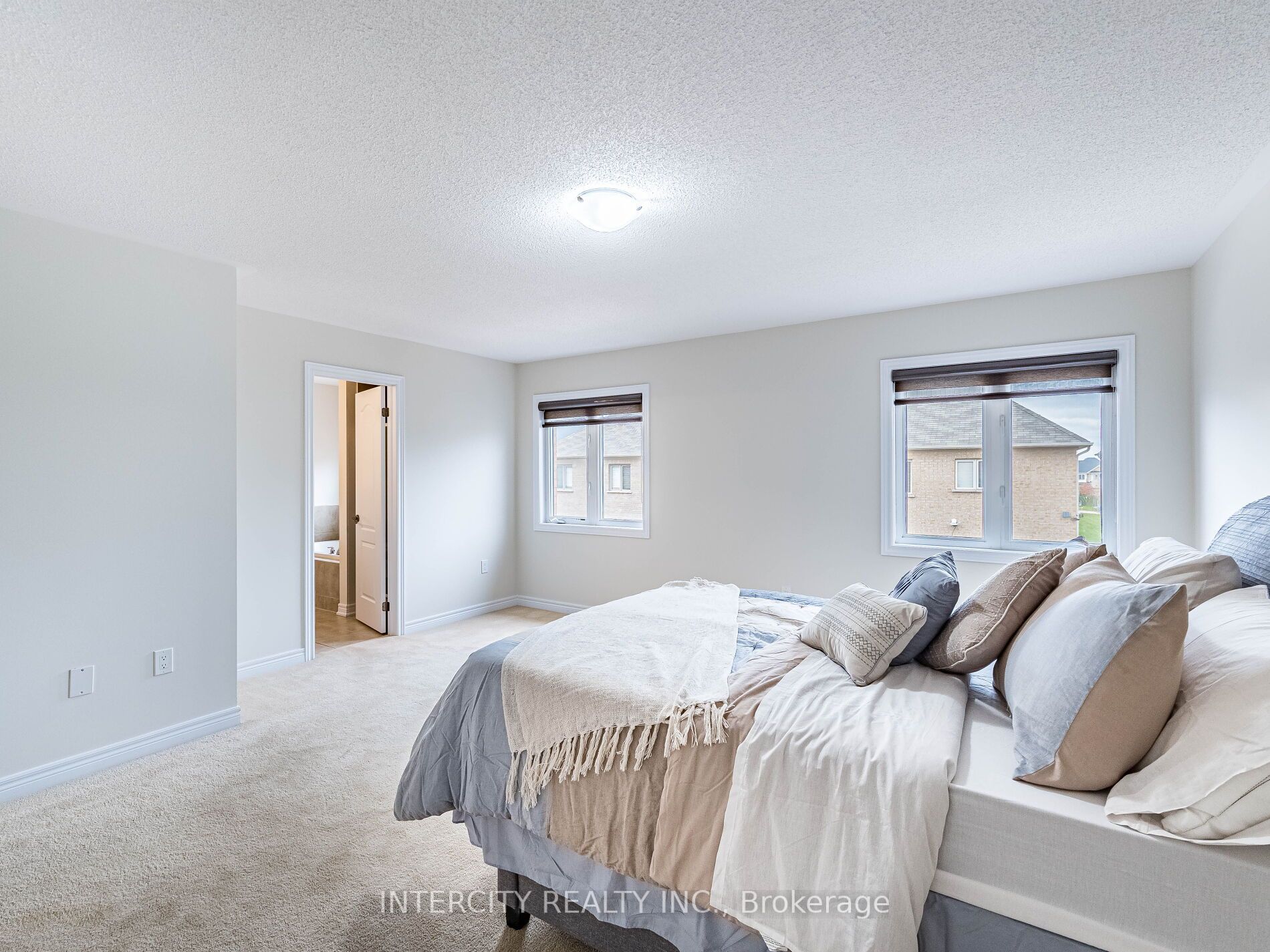 Photo 72 of 27 Exton Road, Brampton, Credit Valley — HOMEH