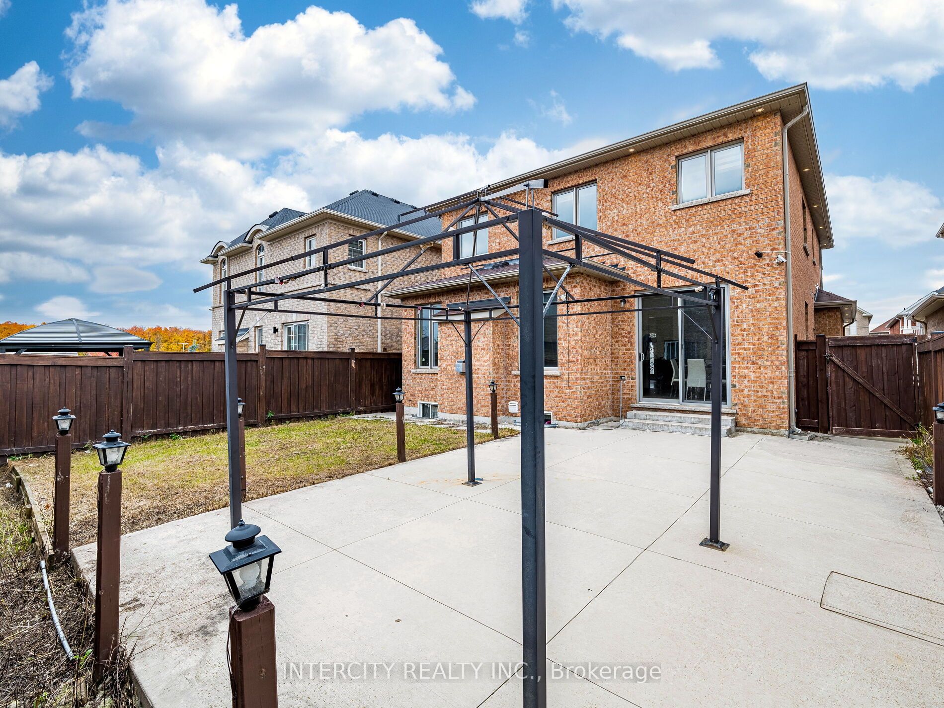 Photo 97 of 27 Exton Road, Brampton, Credit Valley — HOMEH