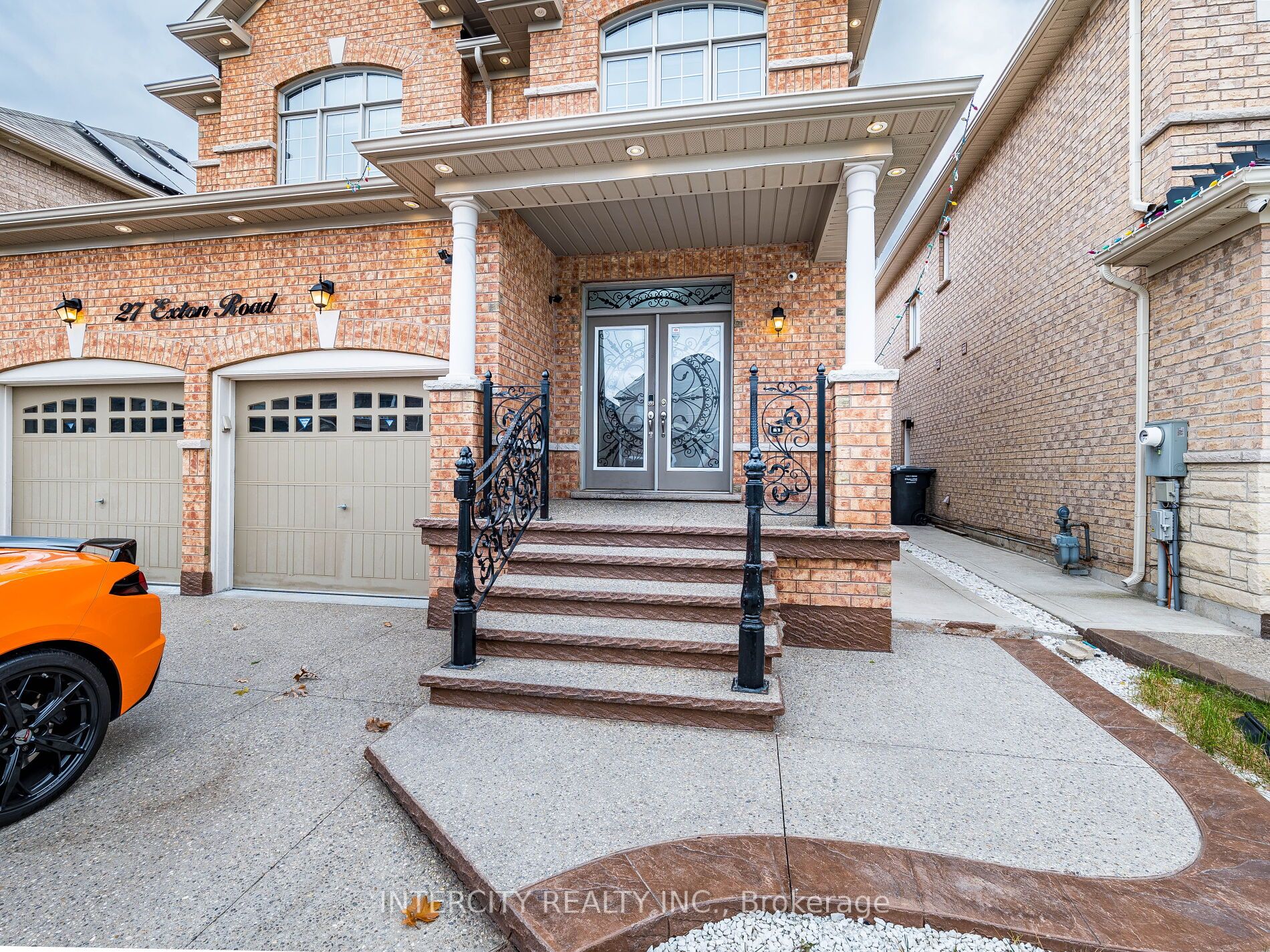 Photo 52 of 27 Exton Road, Brampton, Credit Valley — HOMEH