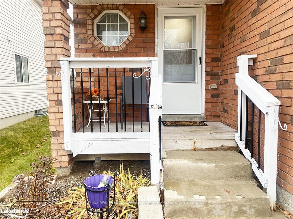 Photo 2 of Unit Basement, 106 Wessenger Drive, Barrie, Holly — HOMEH