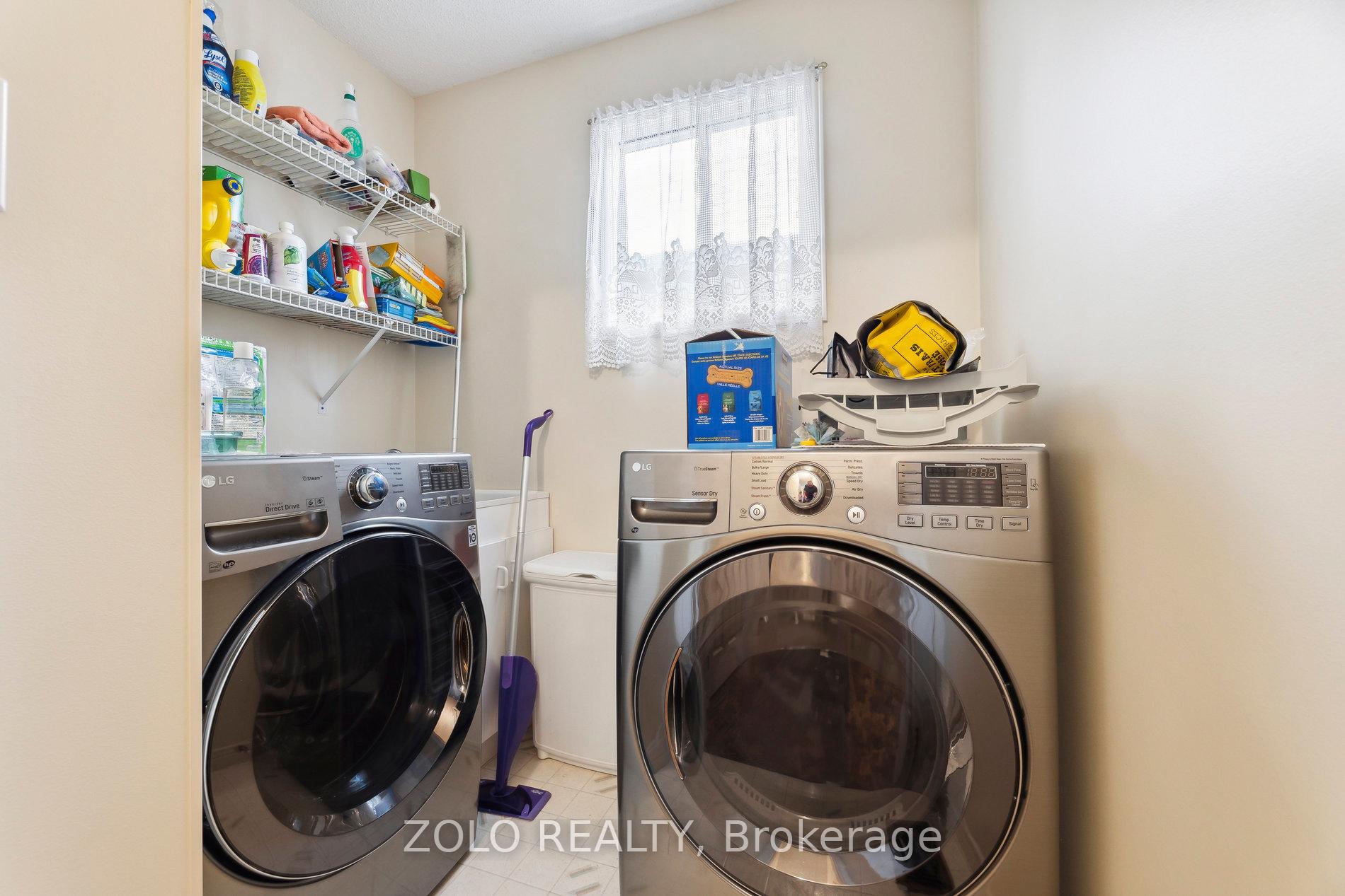 Photo 32 of 44 Stagemaster Crescent, Clarington, Courtice — HOMEH