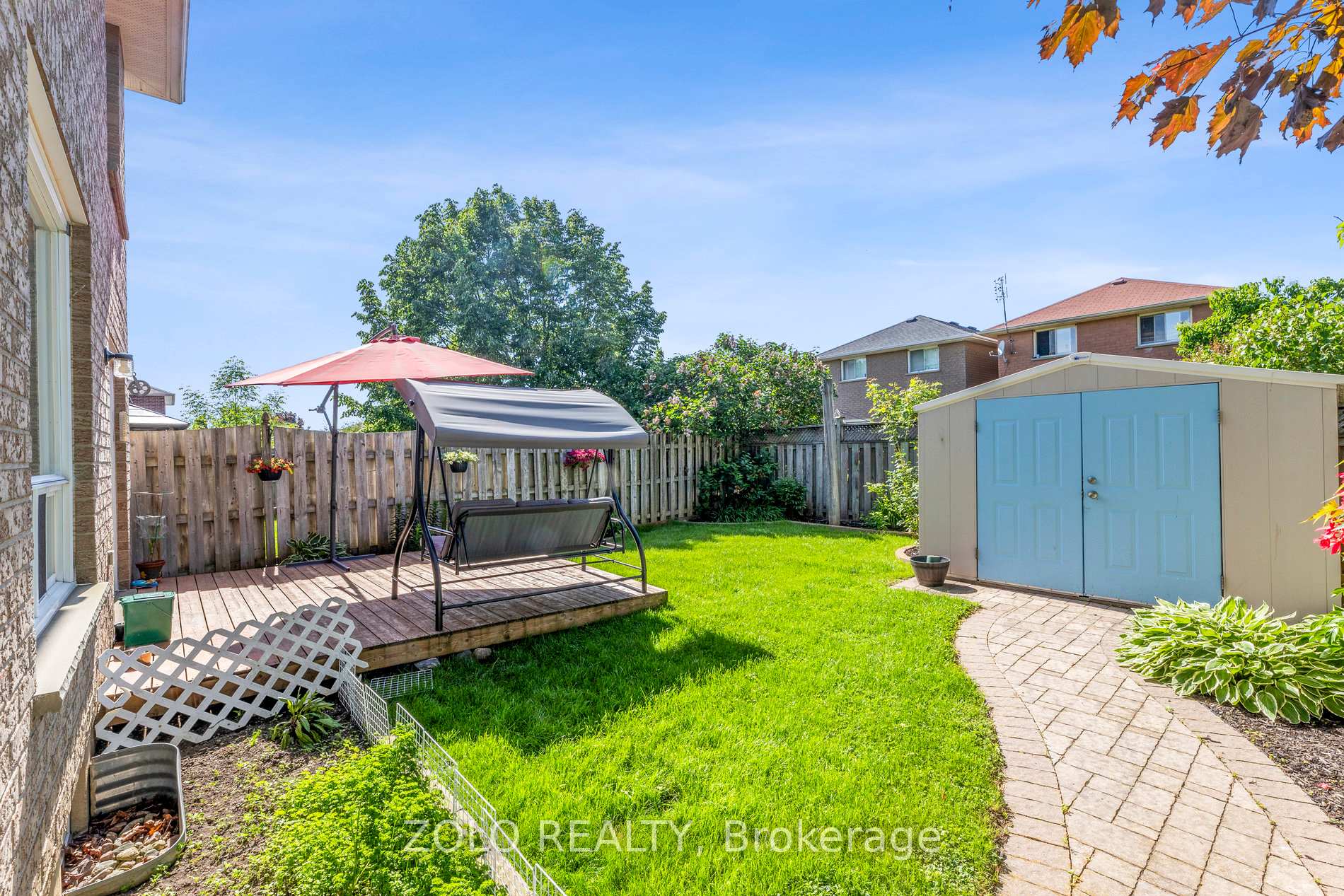 Photo 36 of 44 Stagemaster Crescent, Clarington, Courtice — HOMEH