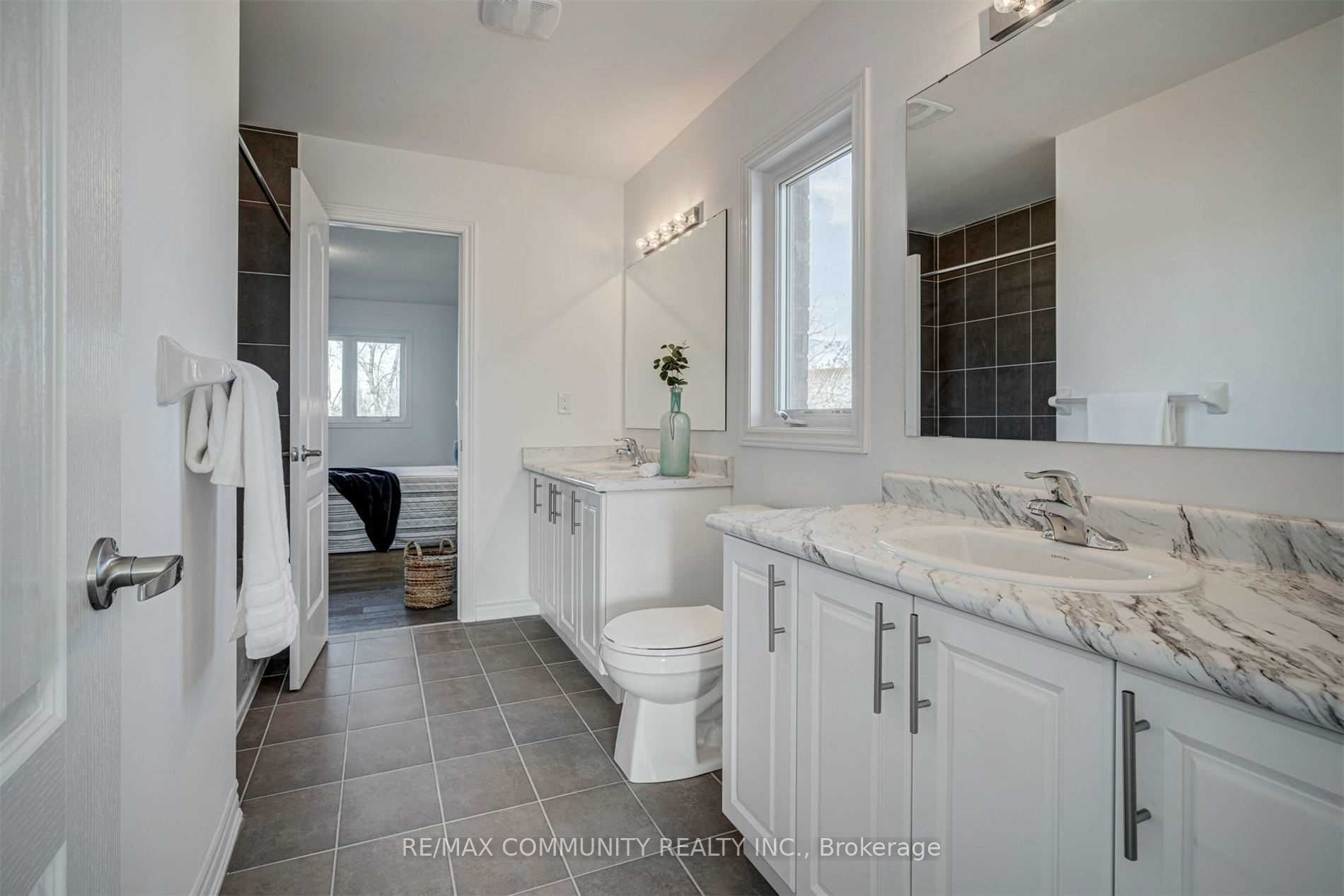Photo 60 of 3 Butcher Street, Brock, Beaverton — HOMEH