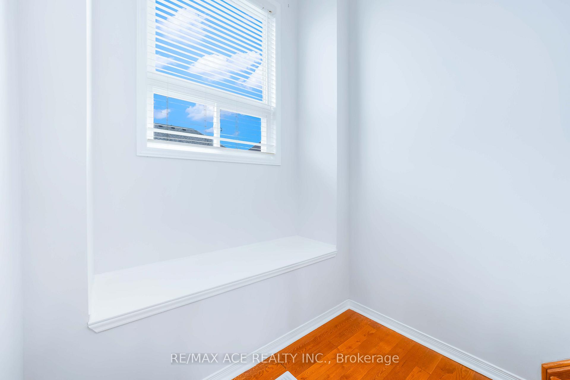 Photo 15 of Unit MAIN, 28 Cantwell Crescent, Ajax, Northeast Ajax — HOMEH