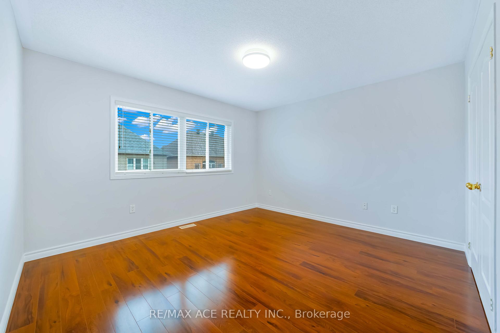 Photo 22 of Unit MAIN, 28 Cantwell Crescent, Ajax, Northeast Ajax — HOMEH