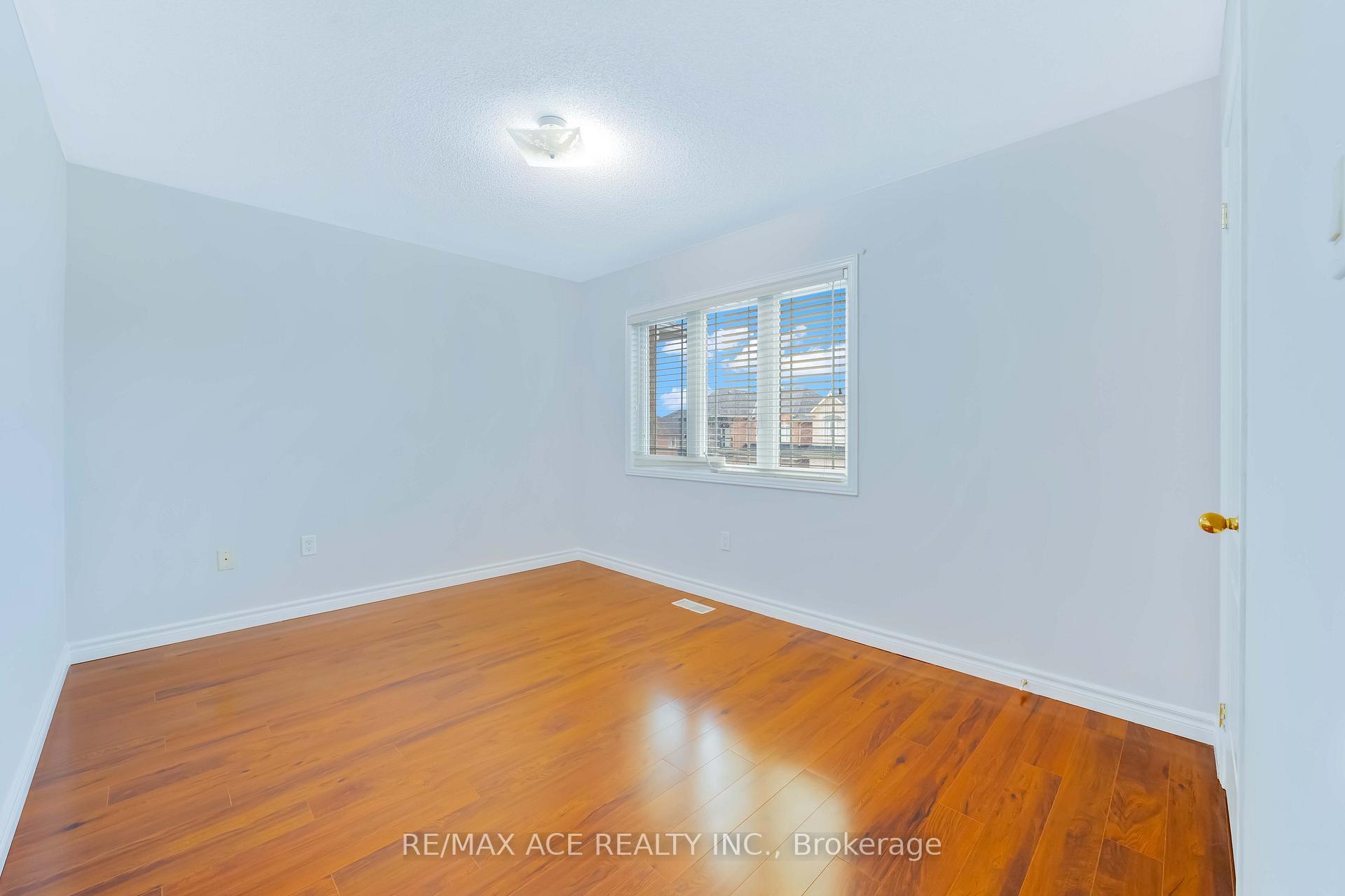 Photo 24 of Unit MAIN, 28 Cantwell Crescent, Ajax, Northeast Ajax — HOMEH