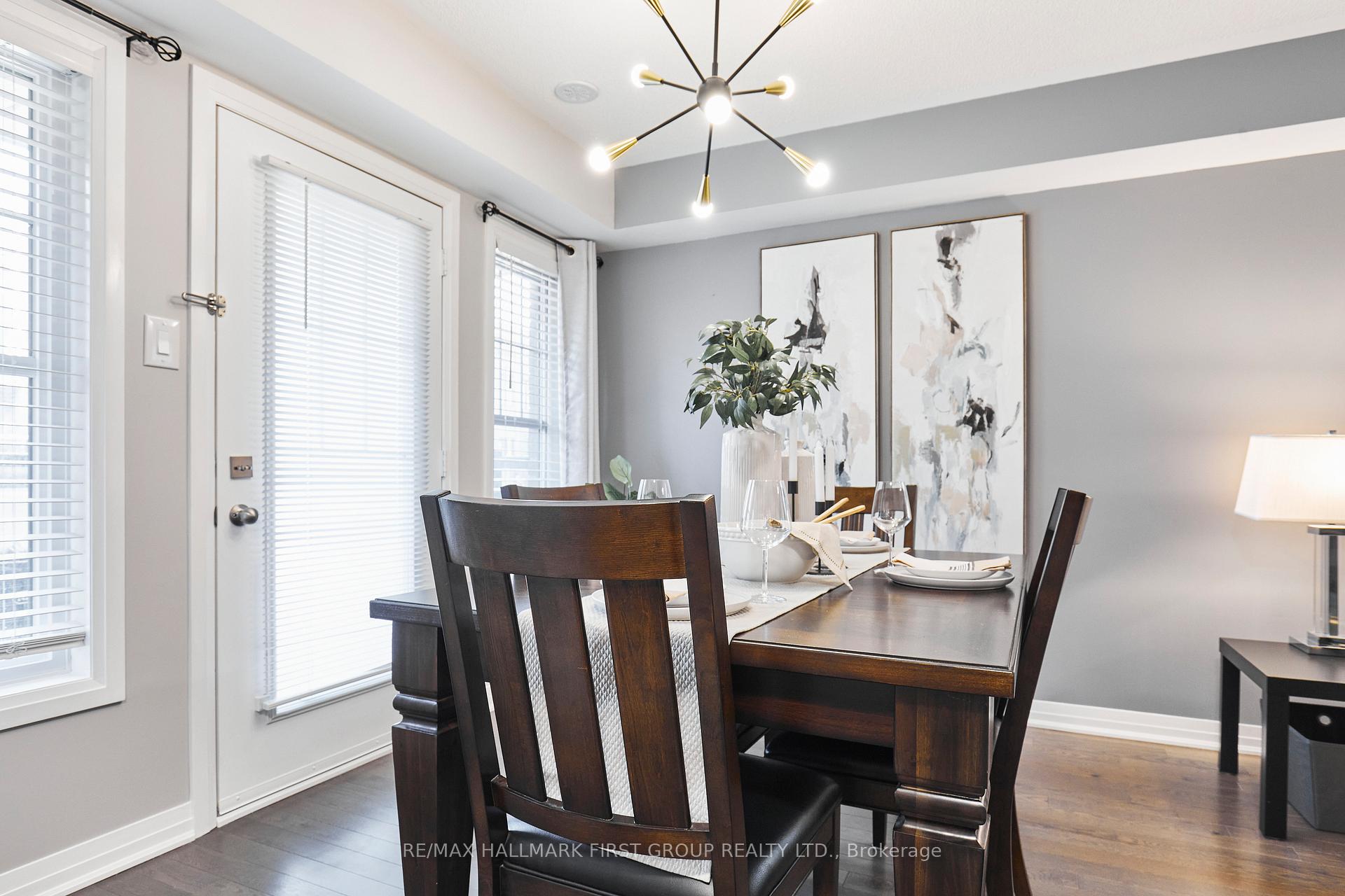Photo 10 of 241 Lord Elgin Lane, Clarington, Bowmanville — HOMEH