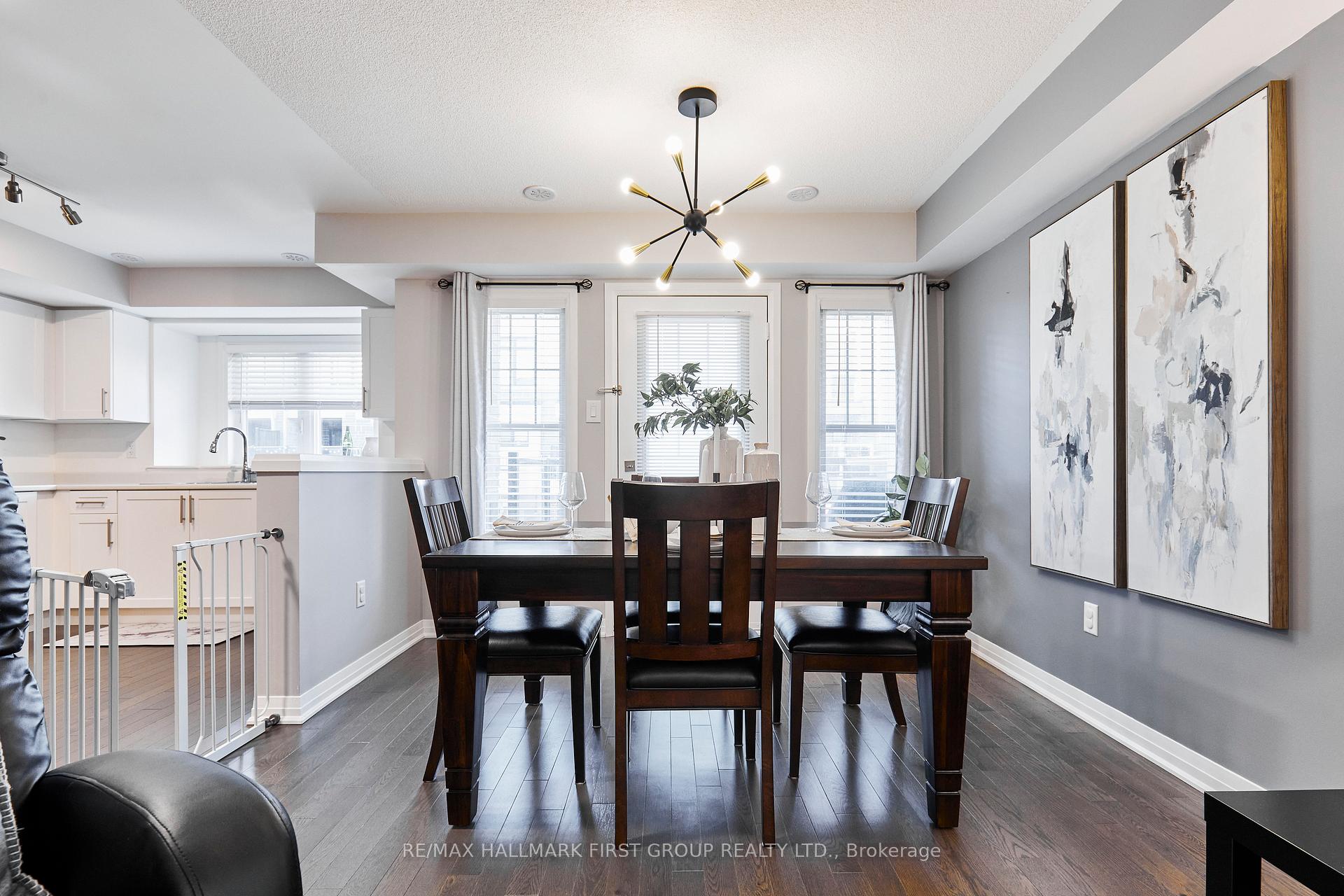 Photo 11 of 241 Lord Elgin Lane, Clarington, Bowmanville — HOMEH