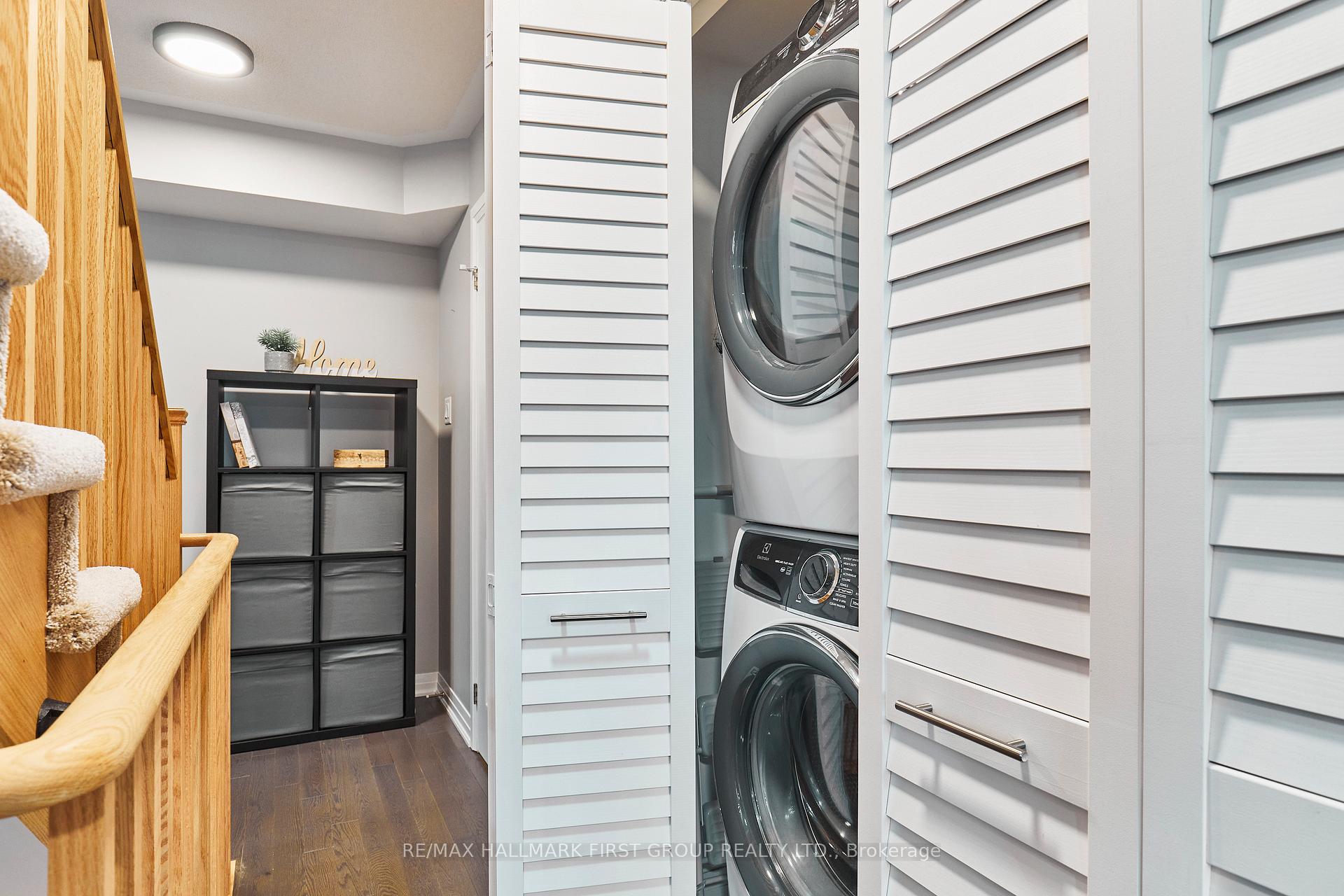 Photo 16 of 241 Lord Elgin Lane, Clarington, Bowmanville — HOMEH