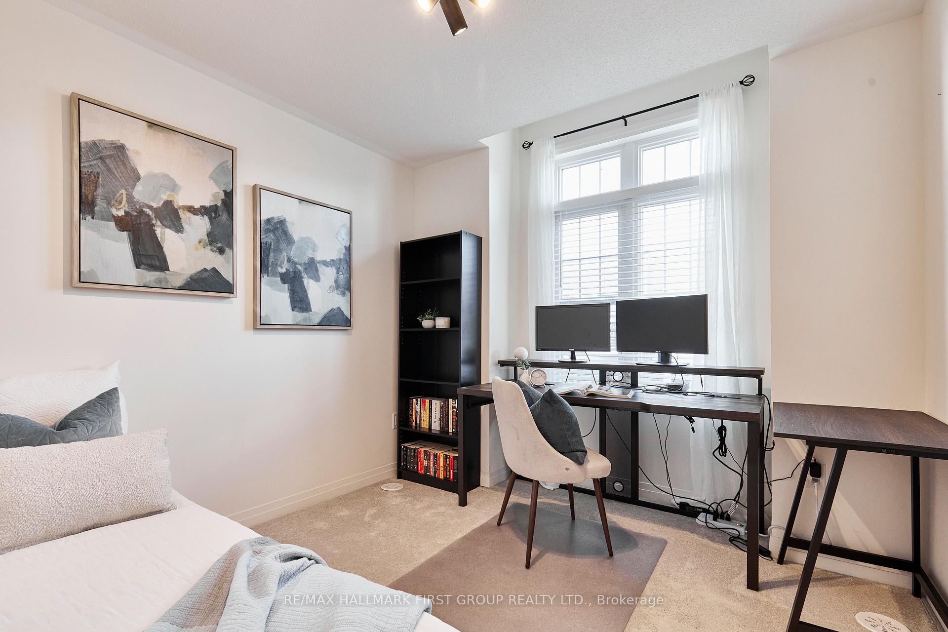 Photo 24 of 241 Lord Elgin Lane, Clarington, Bowmanville — HOMEH