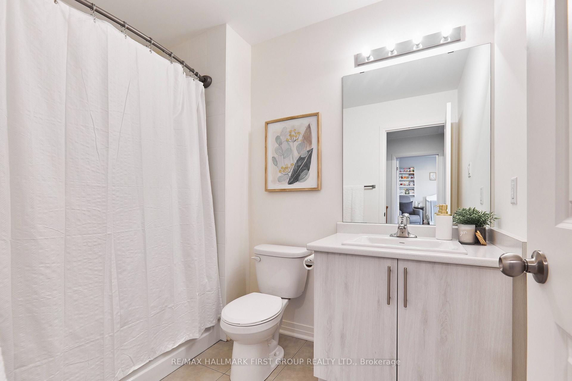 Photo 26 of 241 Lord Elgin Lane, Clarington, Bowmanville — HOMEH