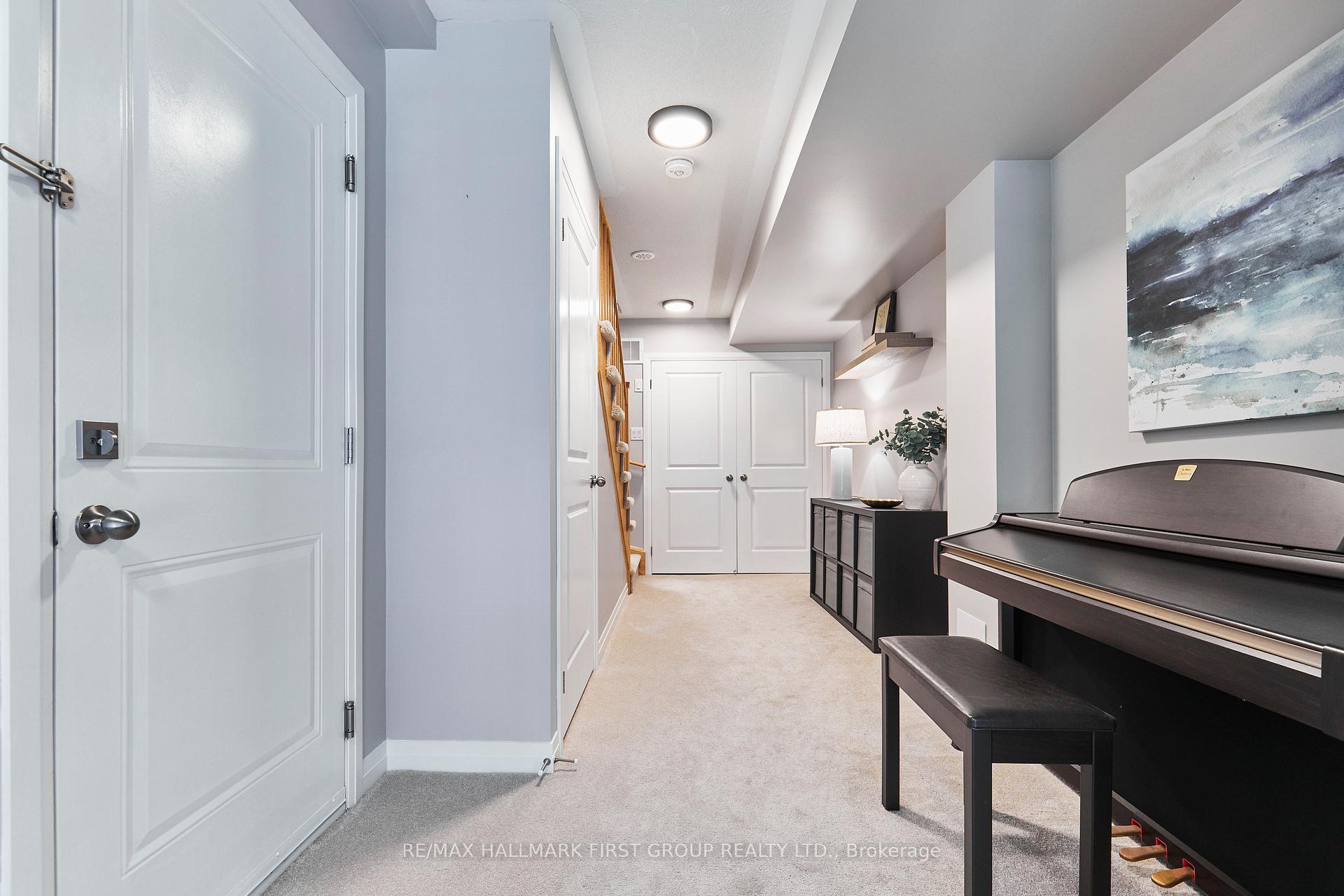 Photo 30 of 241 Lord Elgin Lane, Clarington, Bowmanville — HOMEH