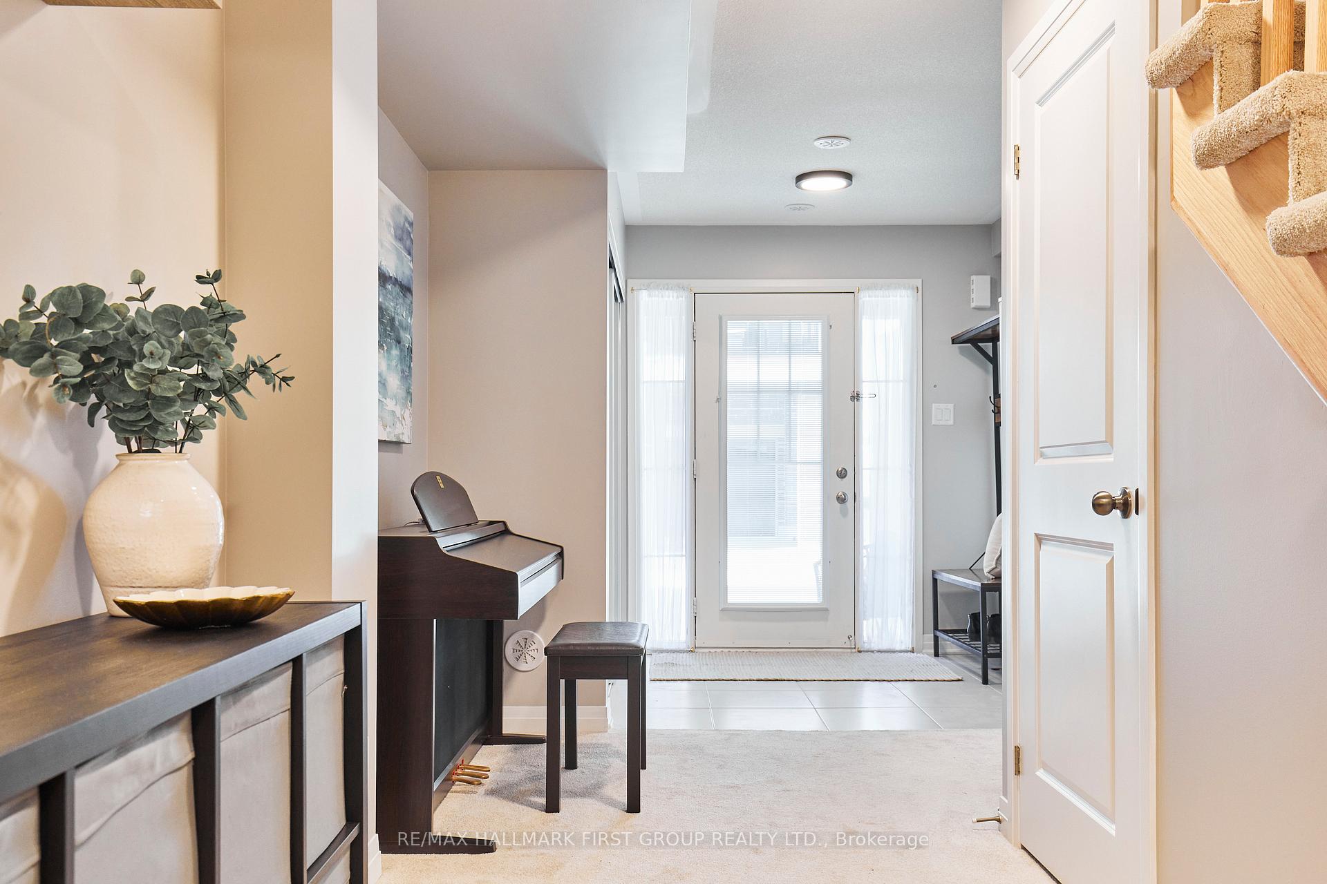 Photo 31 of 241 Lord Elgin Lane, Clarington, Bowmanville — HOMEH