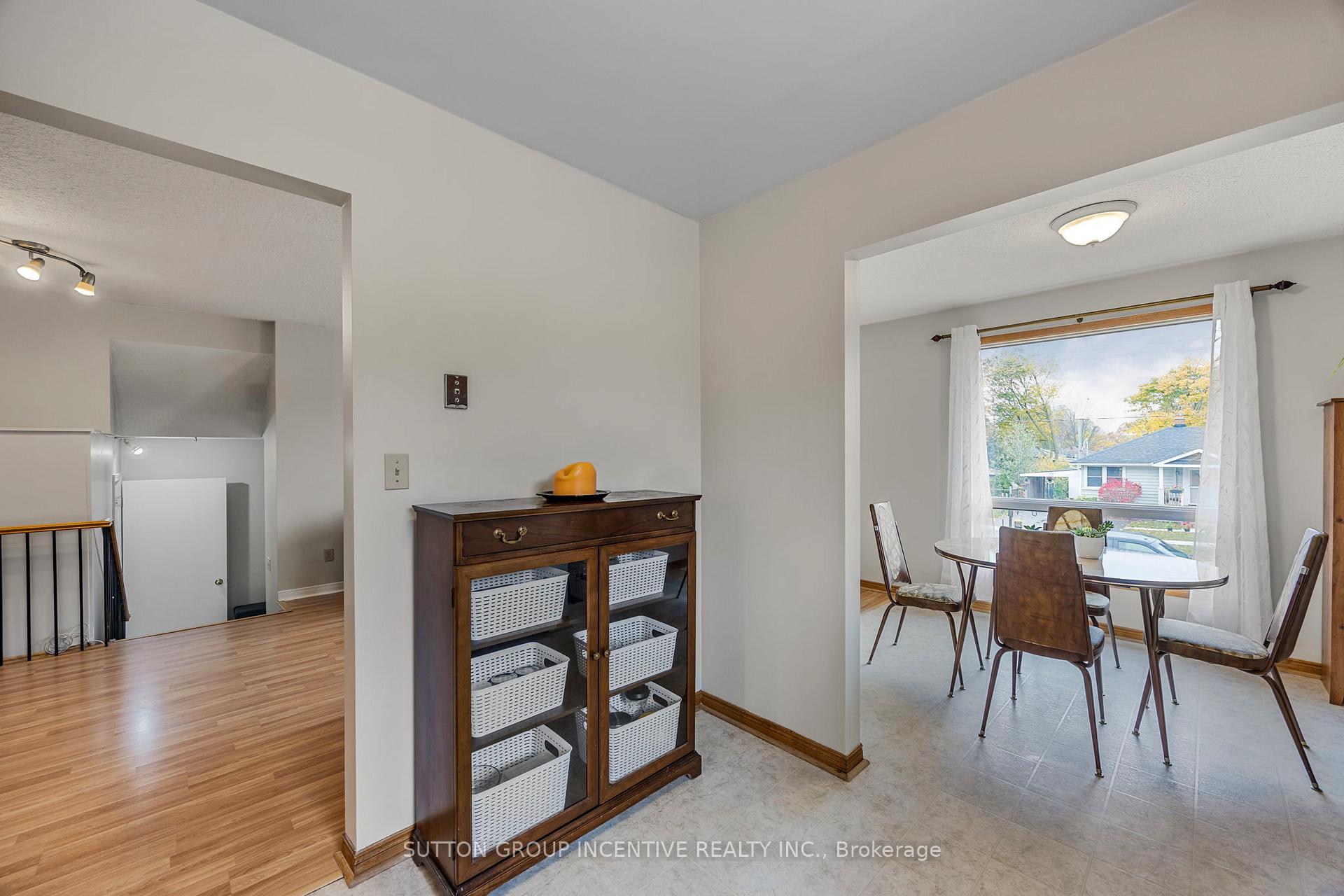 Photo 19 of 133 Gunn Street, Barrie, Wellington — HOMEH