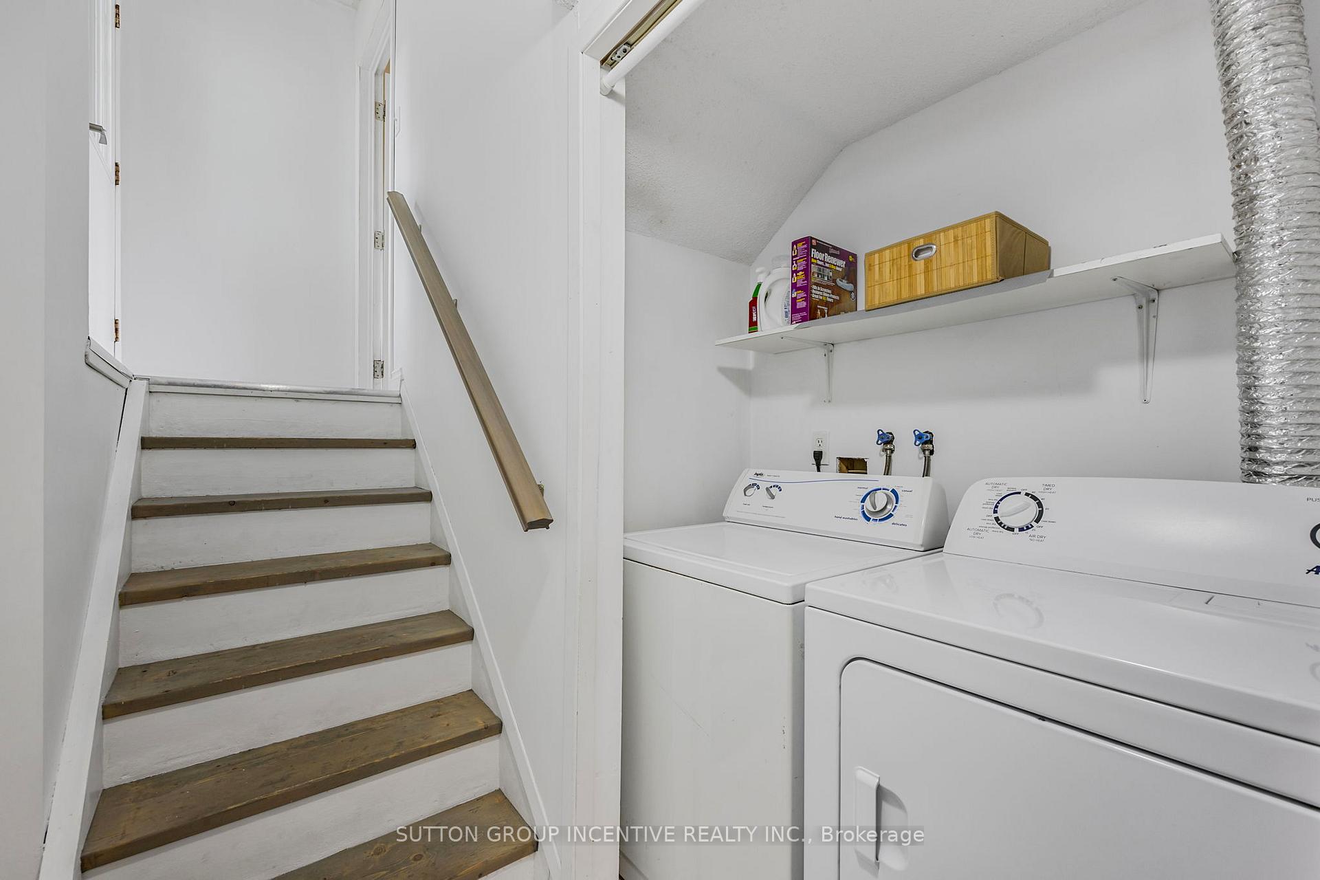 Photo 24 of 133 Gunn Street, Barrie, Wellington — HOMEH