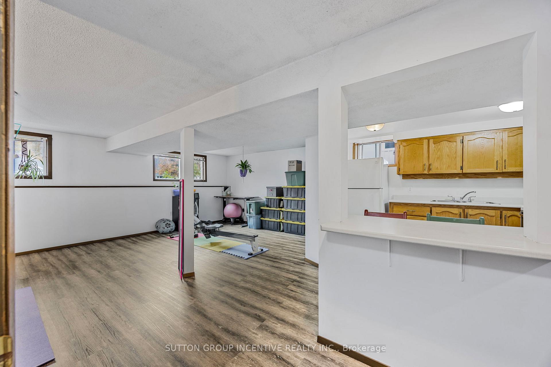 Photo 25 of 133 Gunn Street, Barrie, Wellington — HOMEH