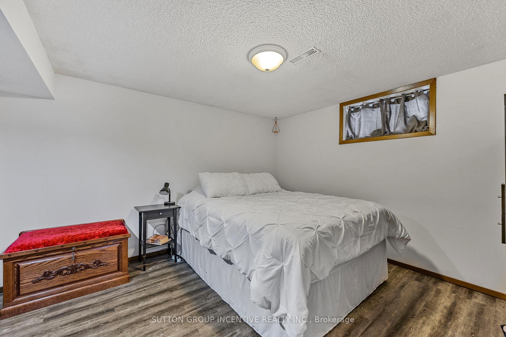 Photo 30 of 133 Gunn Street, Barrie, Wellington — HOMEH