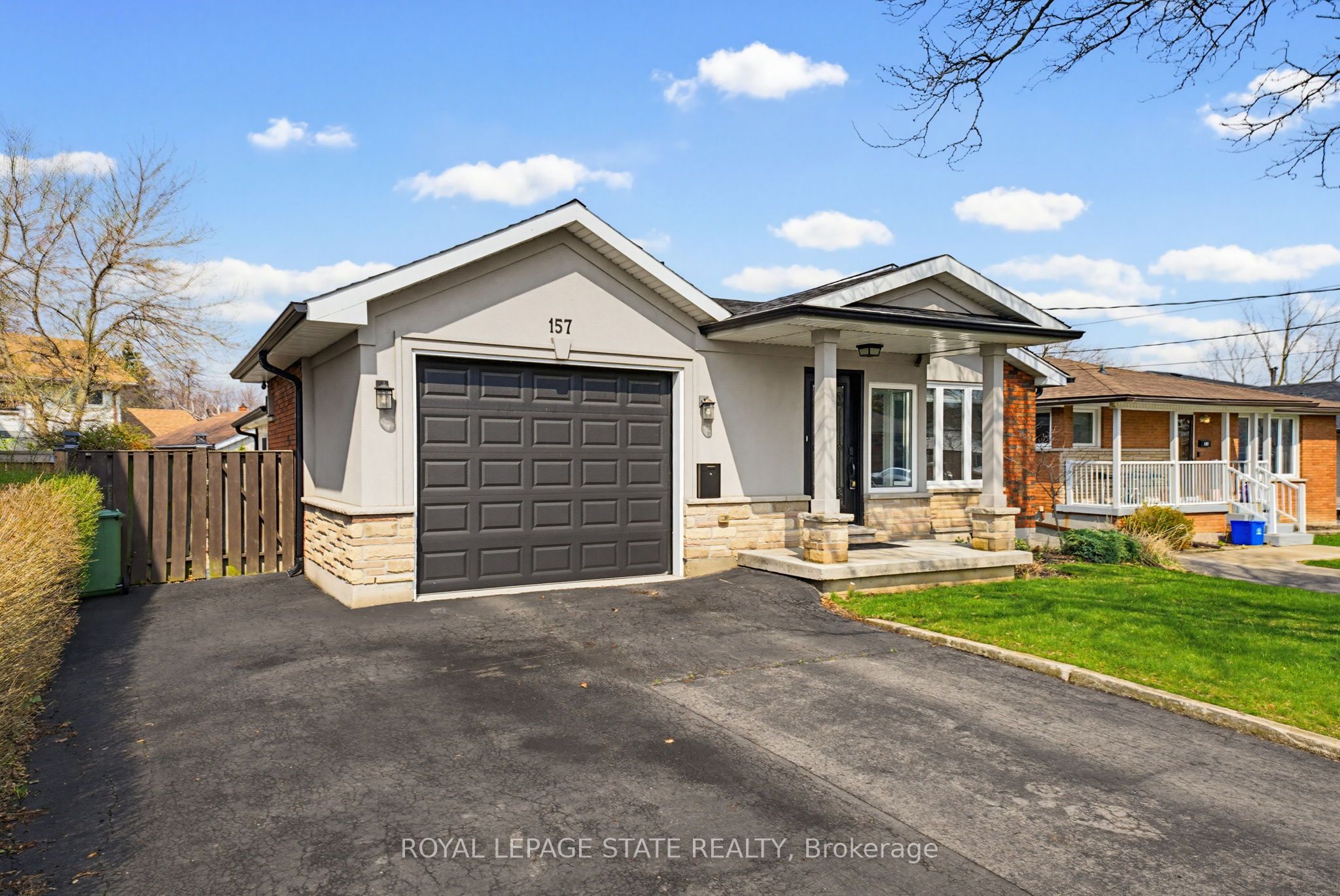 Photo 45 of 157 Hoover Crescent, Hamilton, Balfour — HOMEH