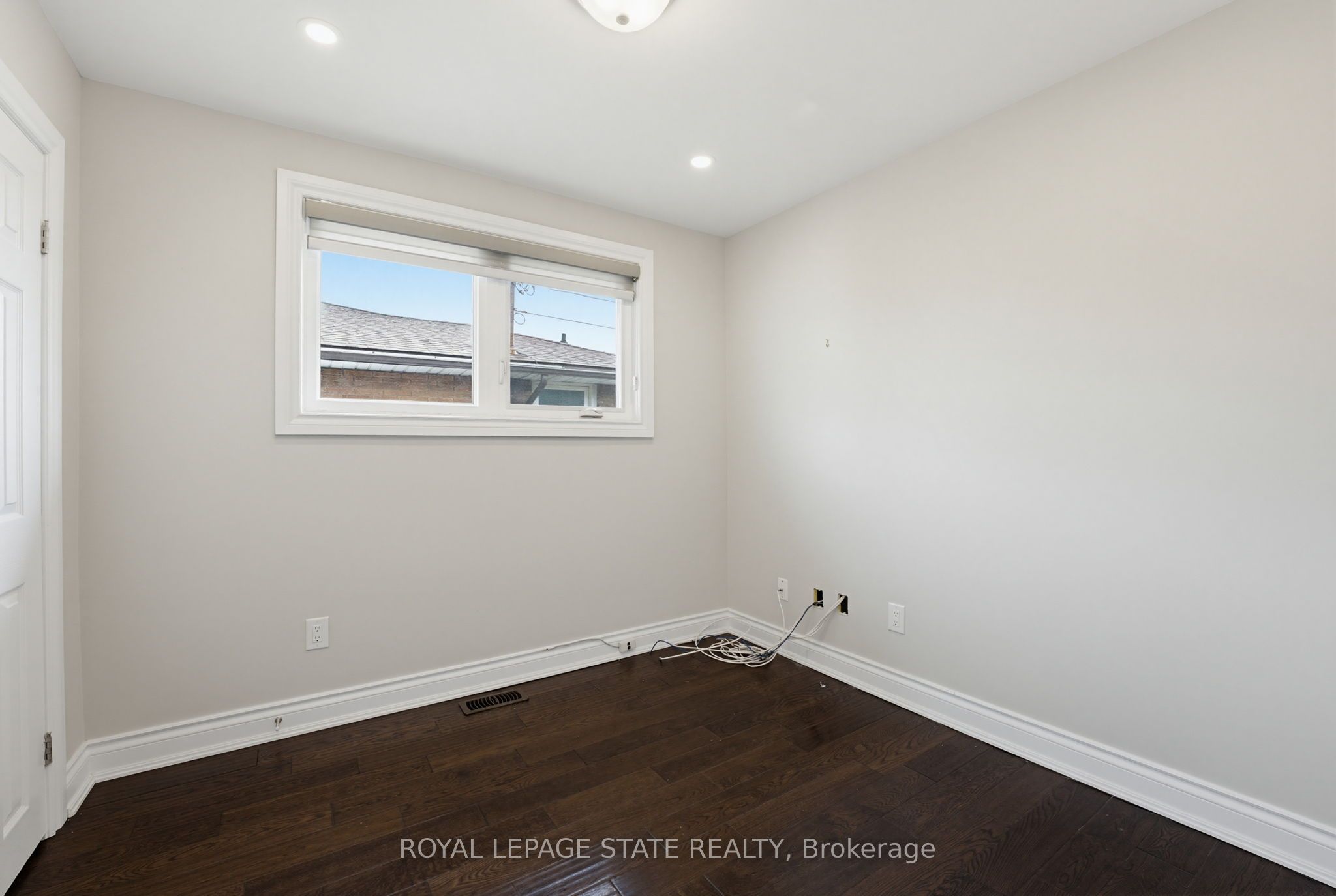 Photo 61 of 157 Hoover Crescent, Hamilton, Balfour — HOMEH