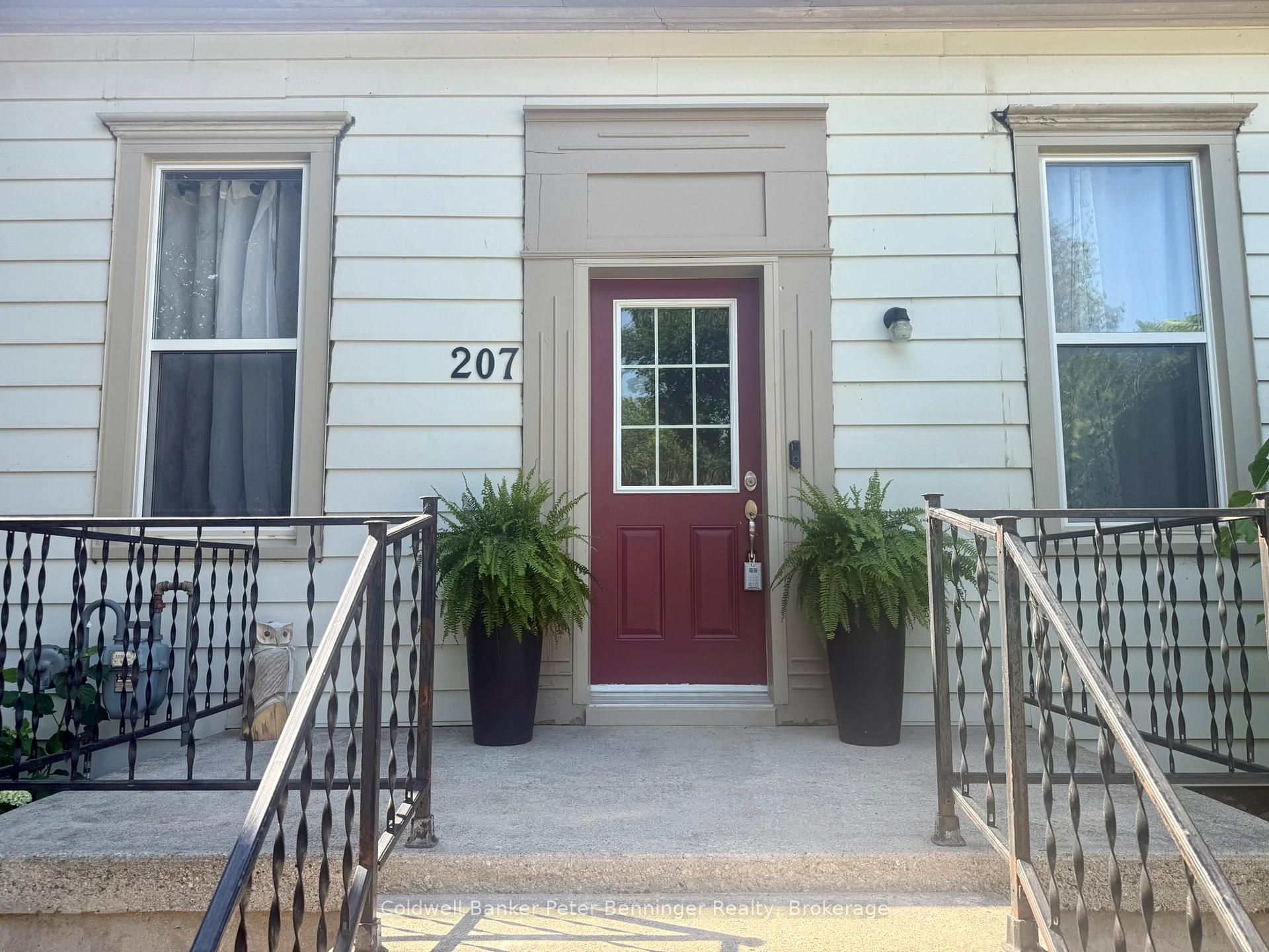 Photo 3 of 207 Joseph Street, Brockton — HOMEH