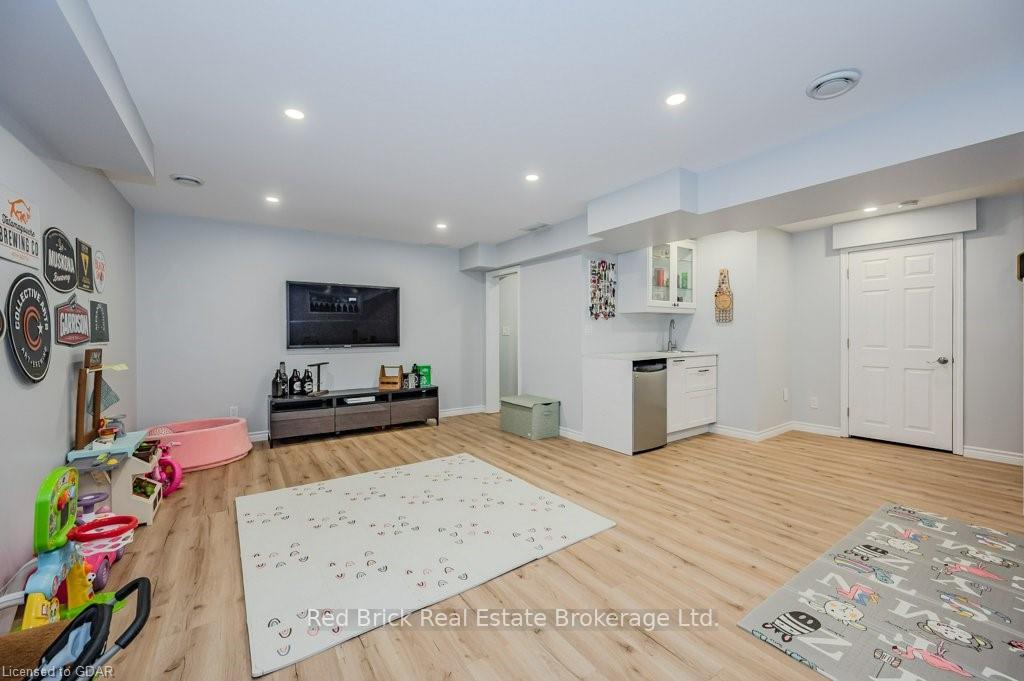 Photo 36 of 197 Summit Ridge Drive, Guelph, Grange Road — HOMEH