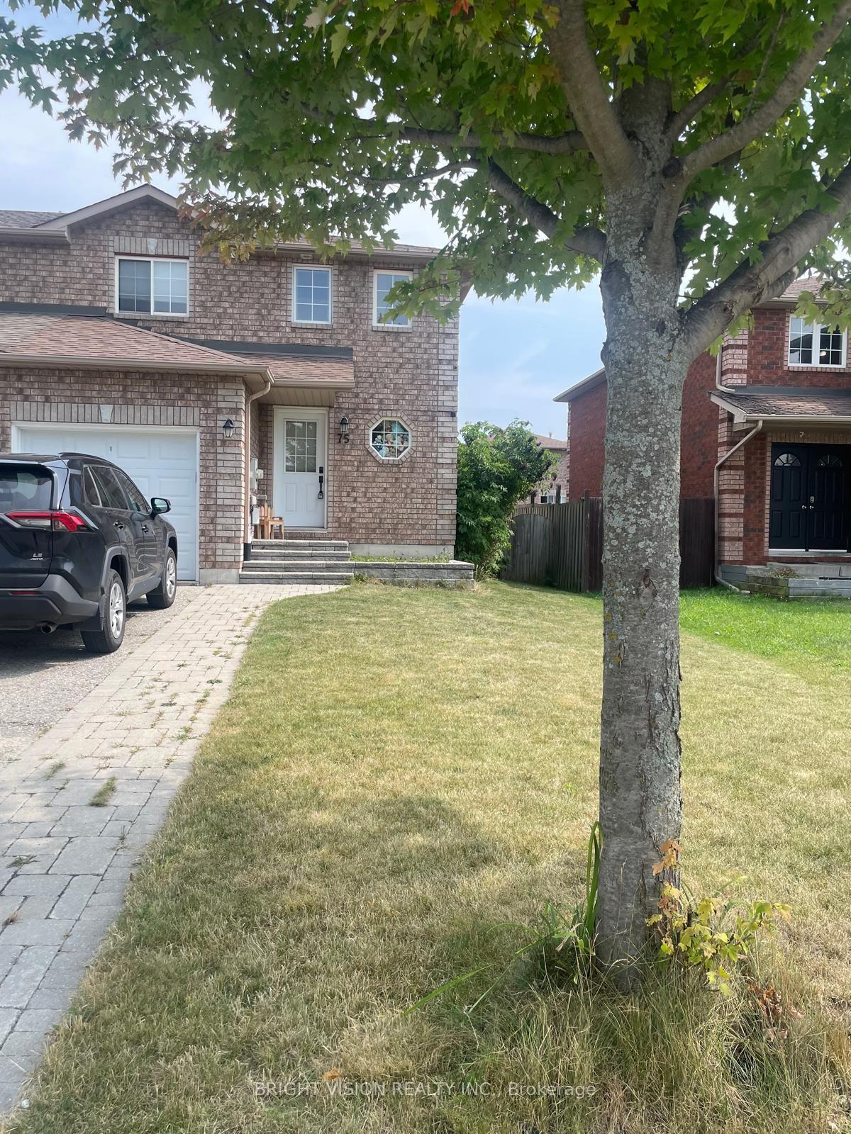 Photo 3 of 75 Larkin Drive, Barrie, 400 North — HOMEH