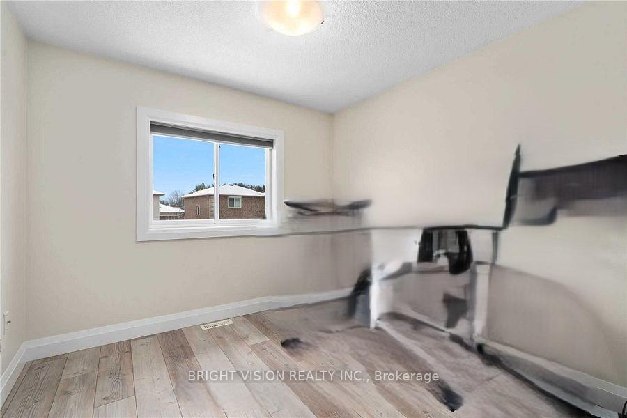 Photo 16 of 75 Larkin Drive, Barrie, 400 North — HOMEH