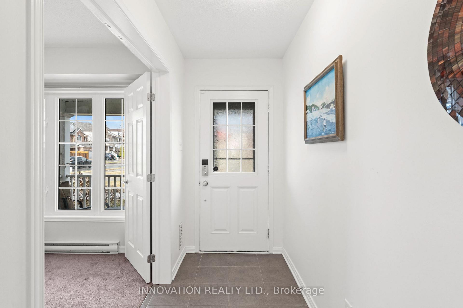 Photo 3 of Unit B, 3502 River Run Avenue, Ottawa, Barrhaven - Half Moon Bay — HOMEH